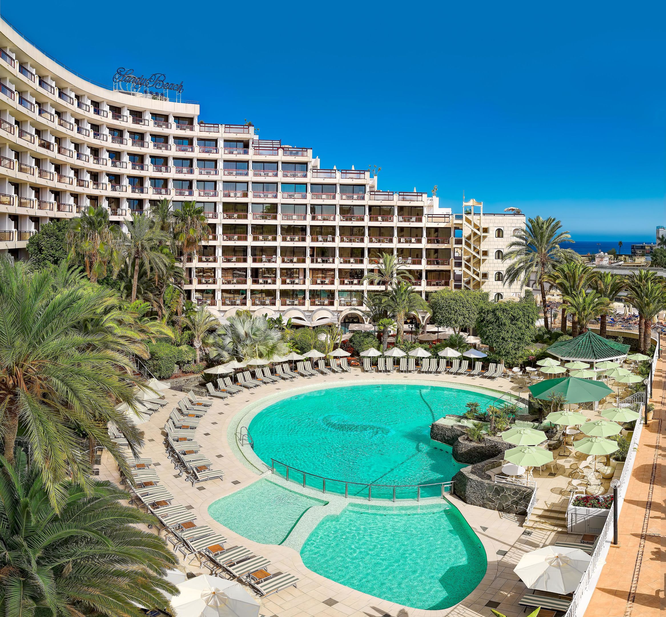 Hotel - Seaside Sandy Beach