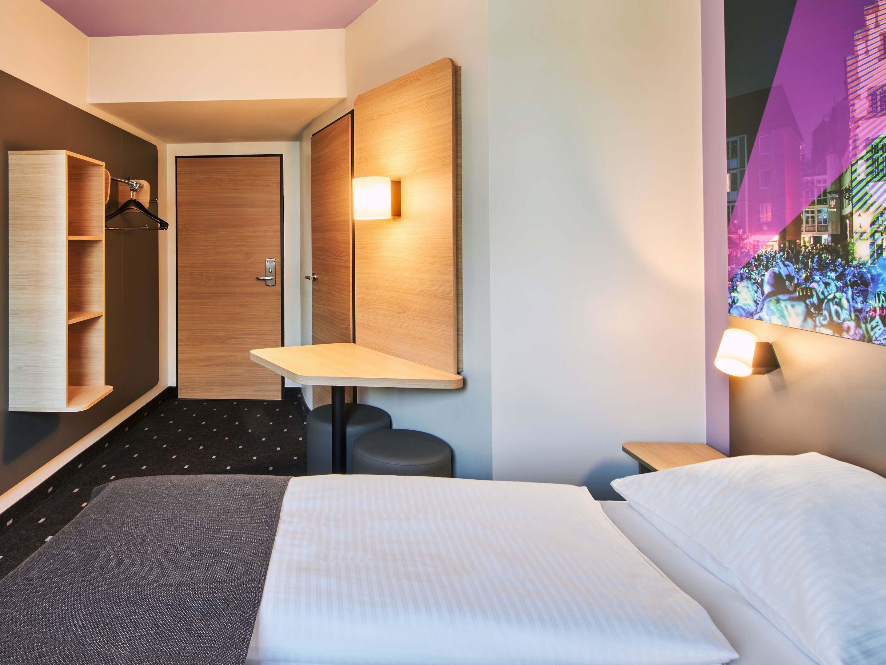 Hotel - B&B HOTEL Frankfurt-Niederrad