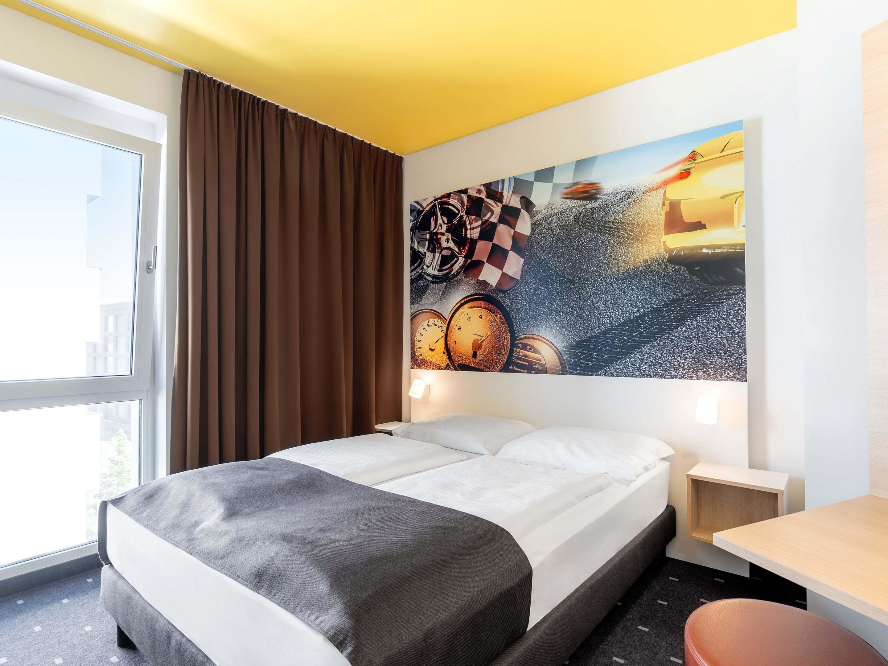 Hotel - B&B HOTEL Stuttgart-Zuffenhausen