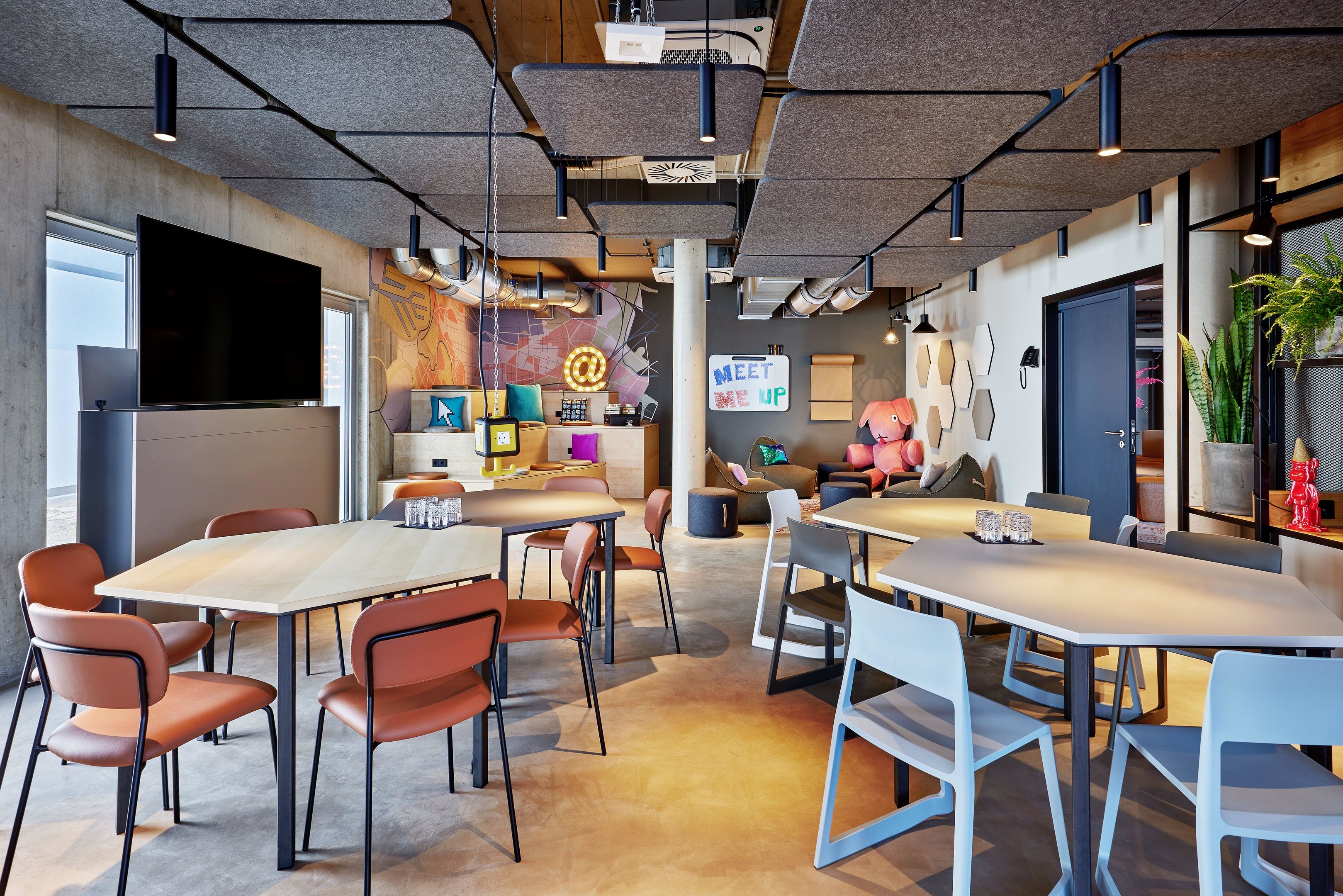 Hotel - Moxy Karlsruhe