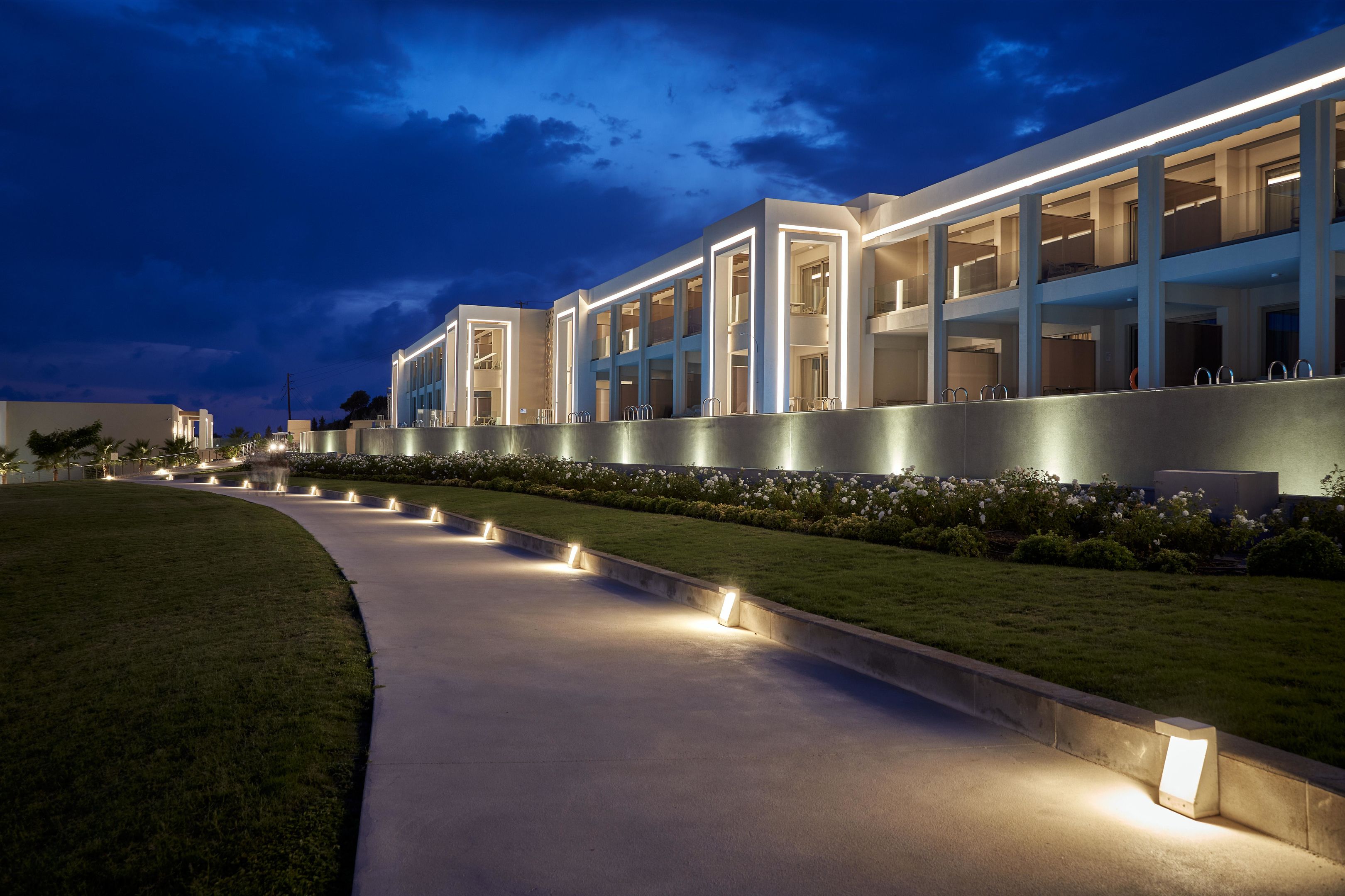 Hotels - Gay-Friendly - Mayia Exclusive Resort & Spa