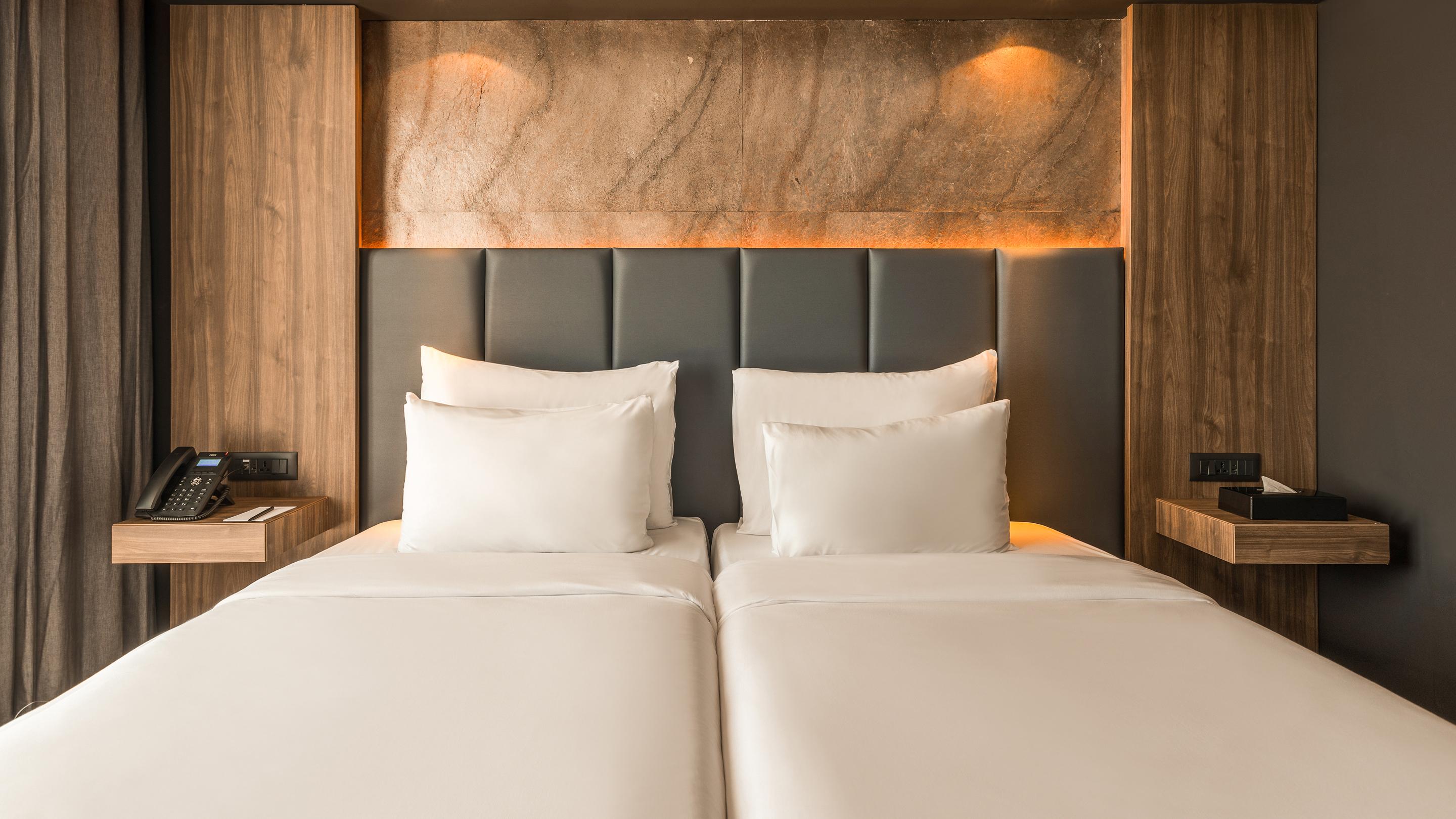 Hotel: AX ODYCY