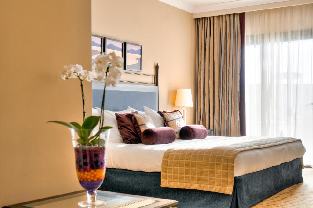 Hotel: Corinthia St George's Bay, Malta