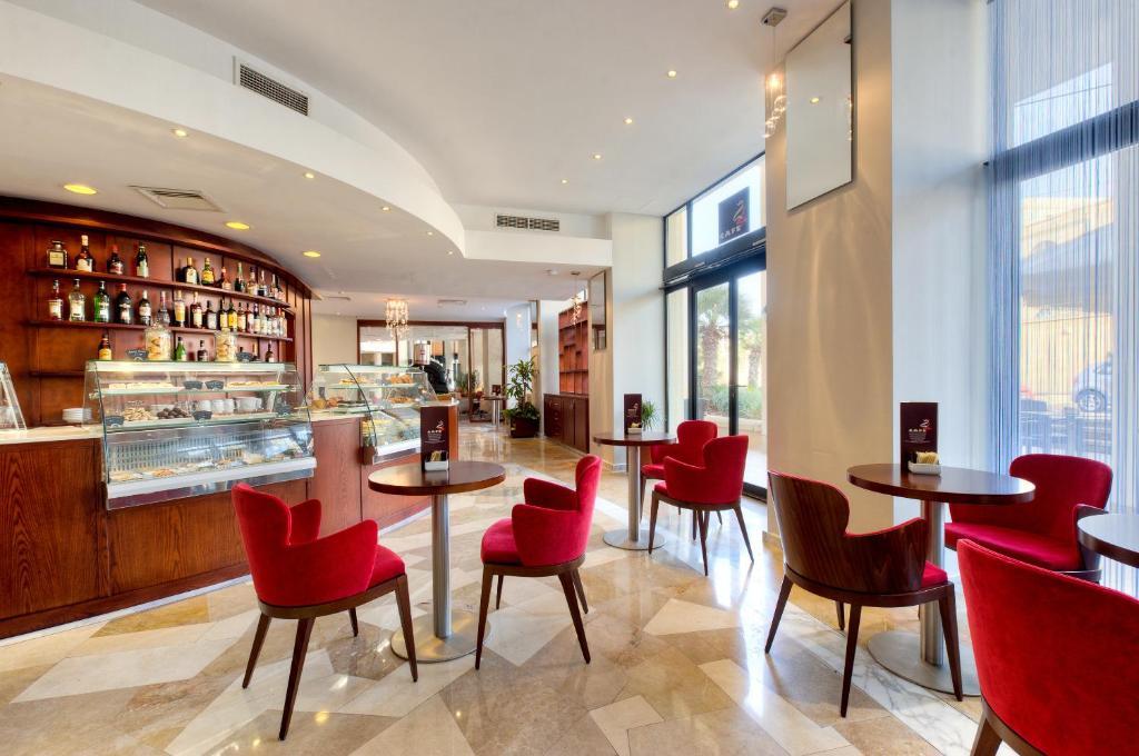 Hotel: Verdi St. Georges Bay Marina