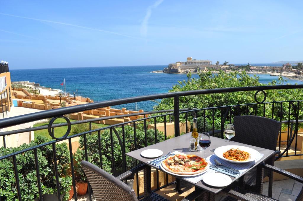 Hotel: Verdi St. Georges Bay Marina