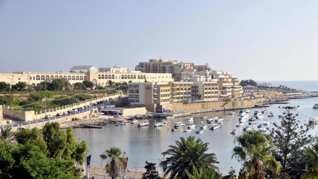 Hotel: Verdi St. Georges Bay Marina