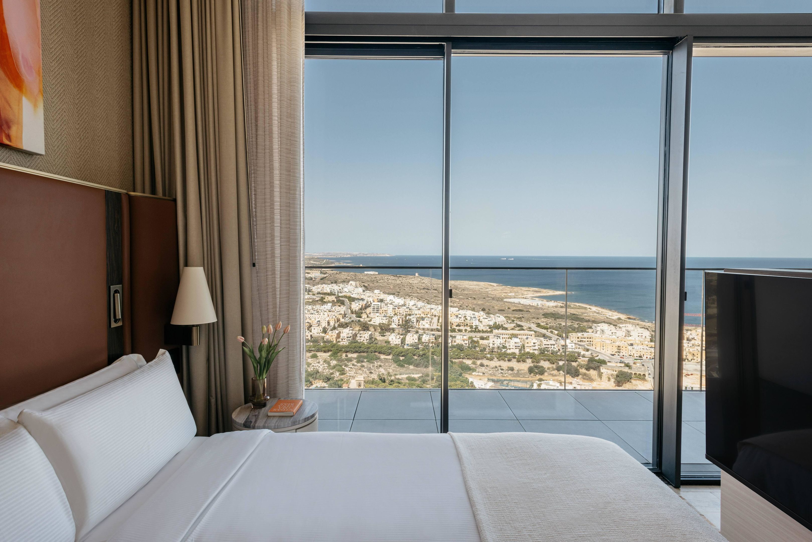 ME Malta Zimmer-Kategorien Ultimate ME+ Penthouse Suite sea view