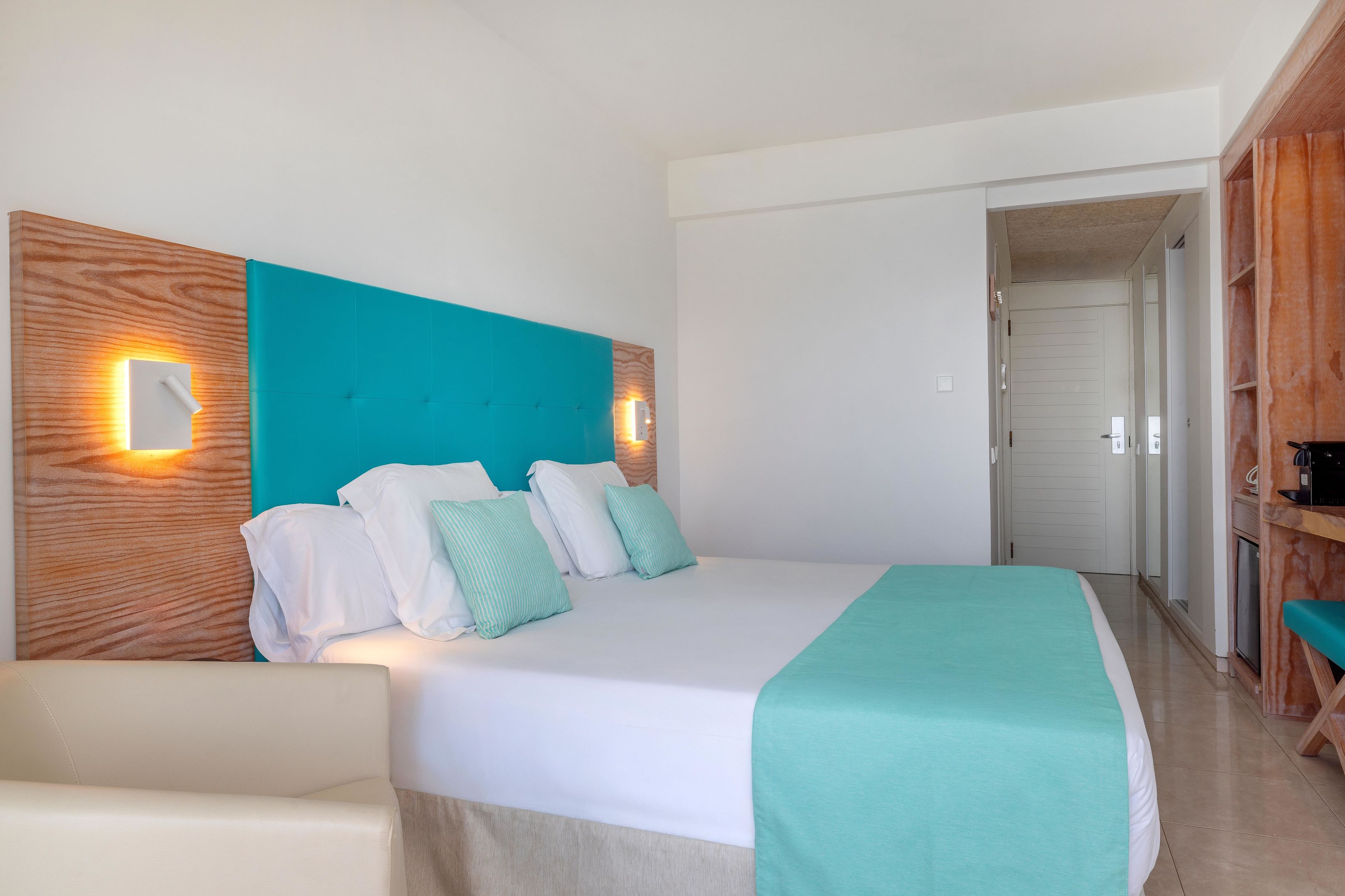 Alua Gran Camp de Mar Zimmer-Kategorien Prestige, Doppelzimmer (My Favorite Club Double Superior Frontal Sea View)