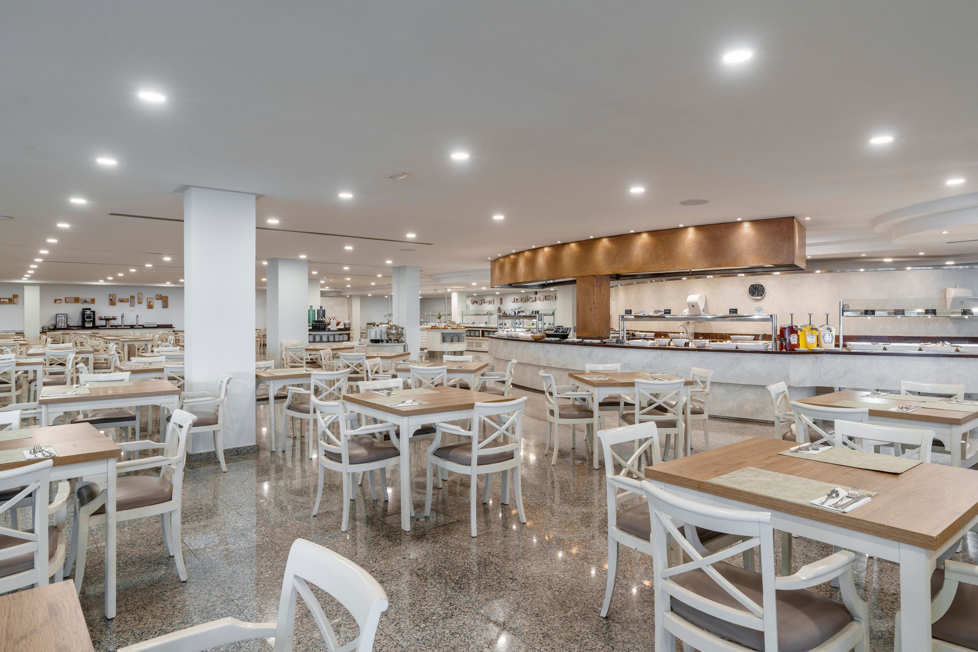 Hotel: Alua Gran Camp de Mar