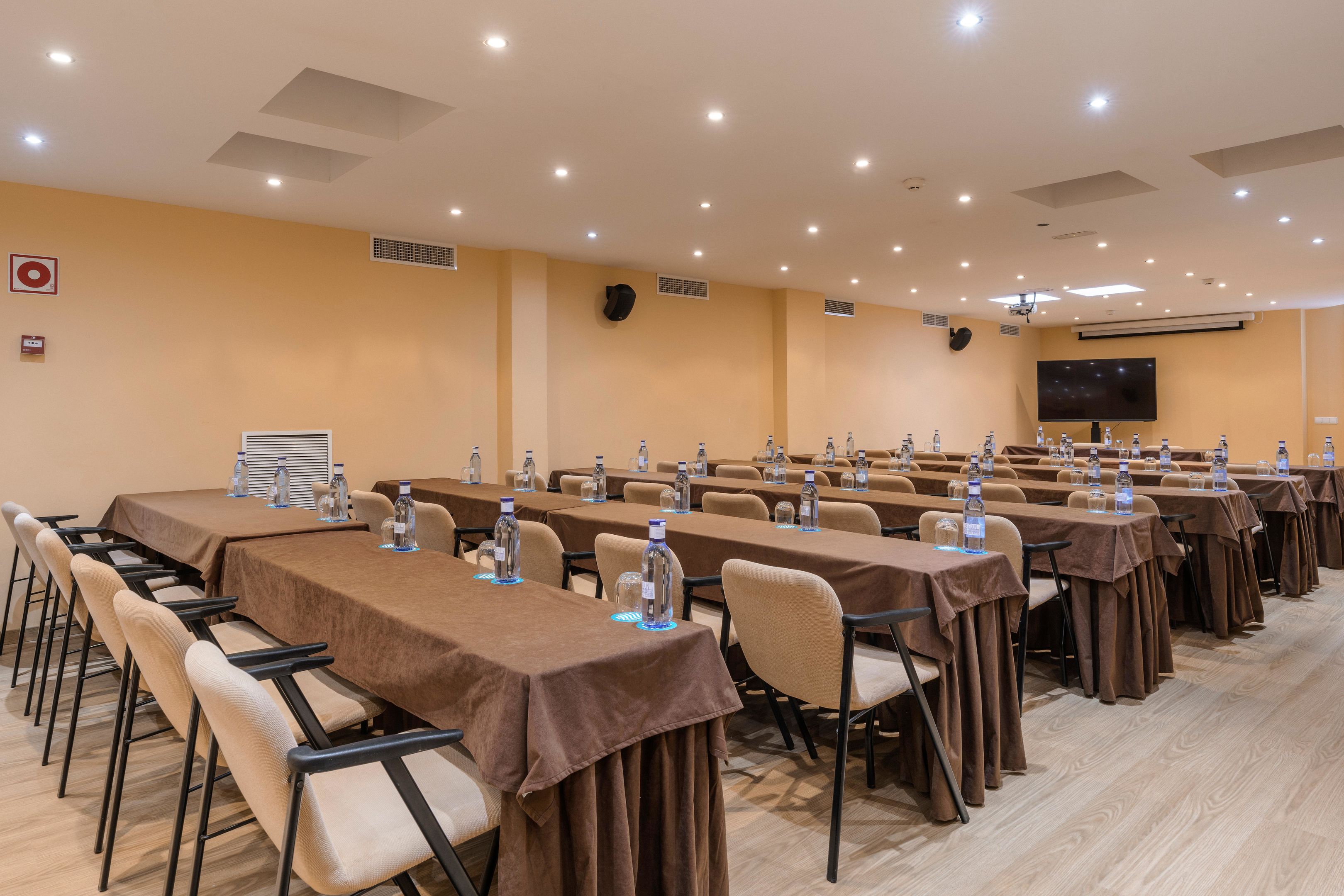Hotel: Alua Gran Camp de Mar