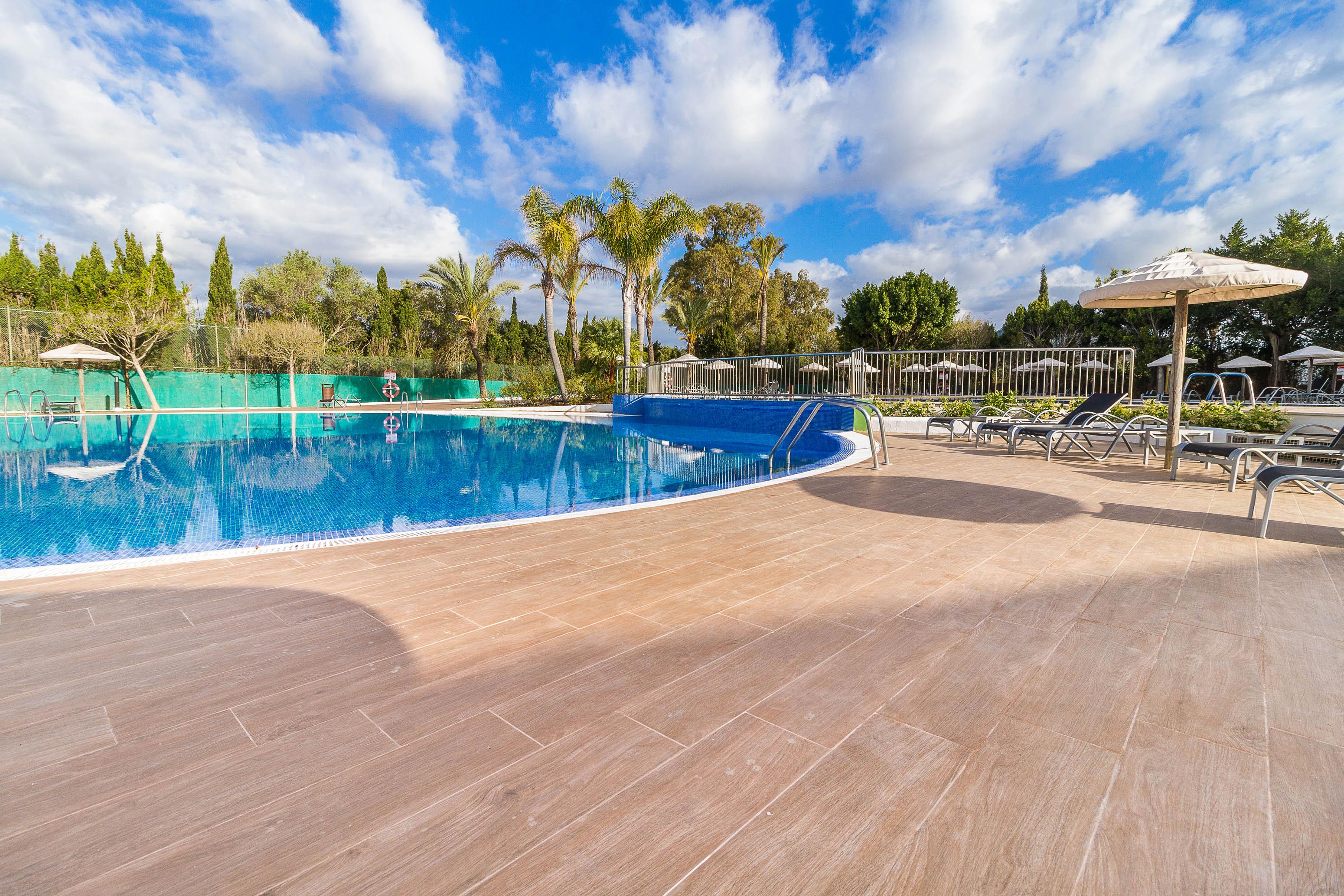 Hotel: EIX Lagotel Holiday Resort