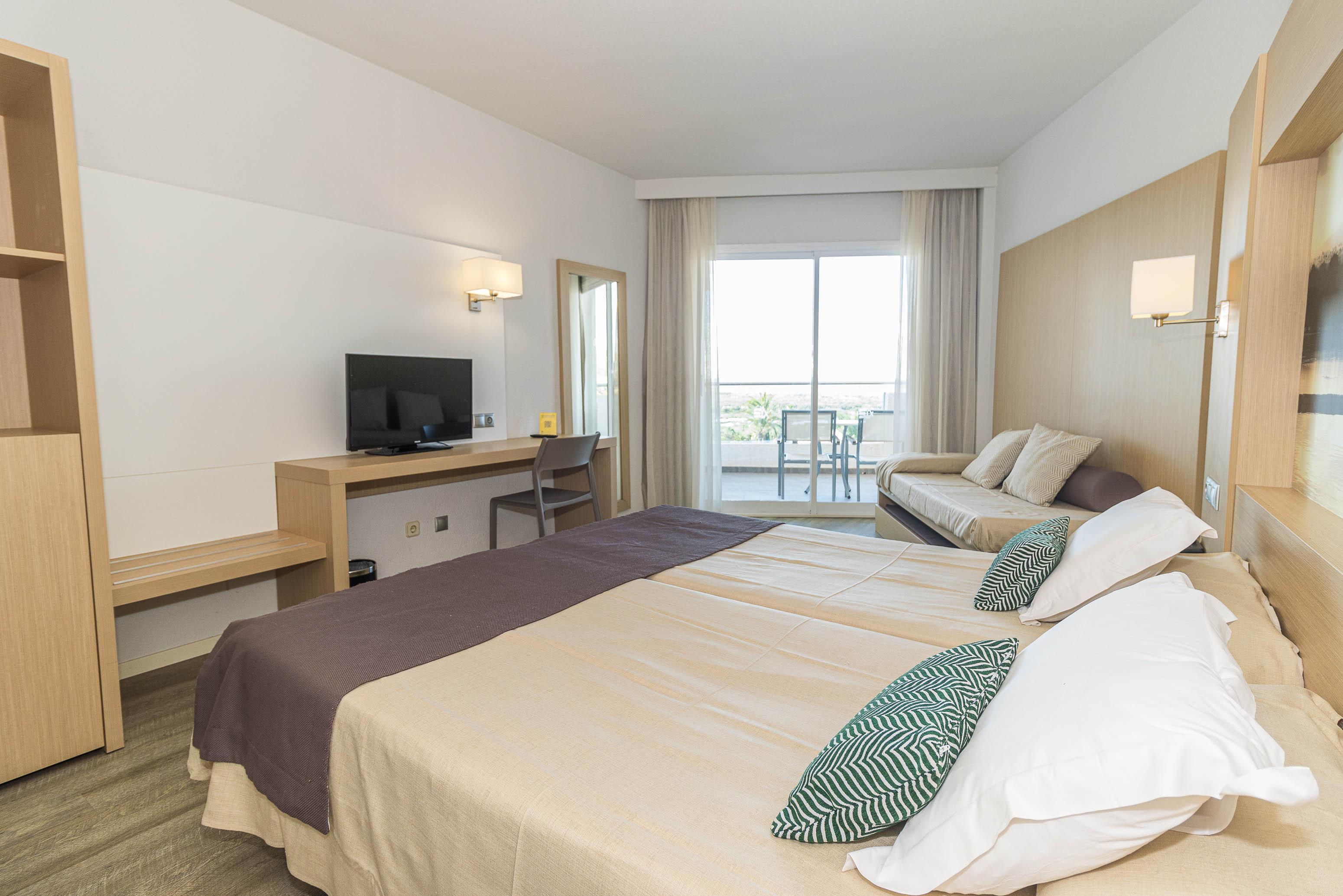 Hotel: EIX Lagotel Holiday Resort