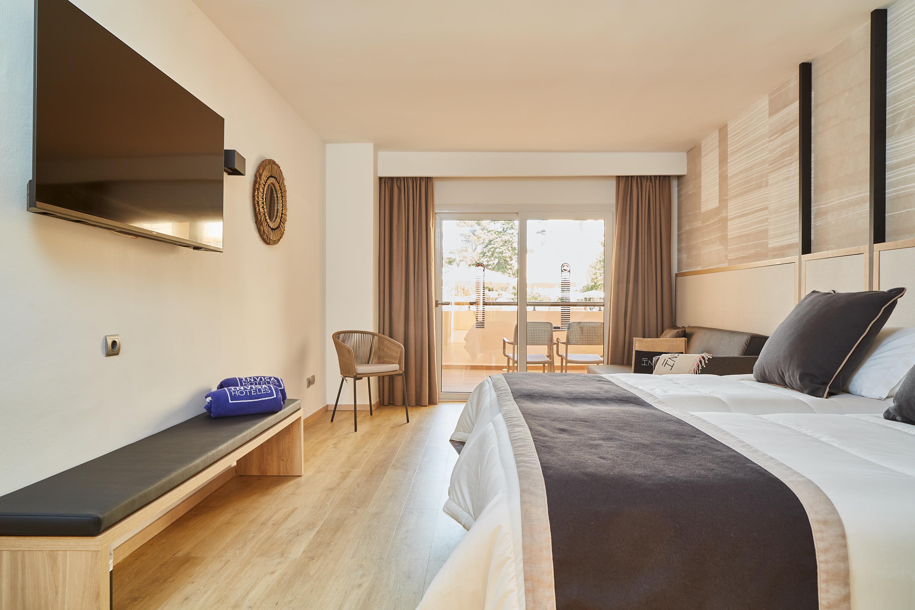 Hotel: Invisa Hotel Club Cala Blanca