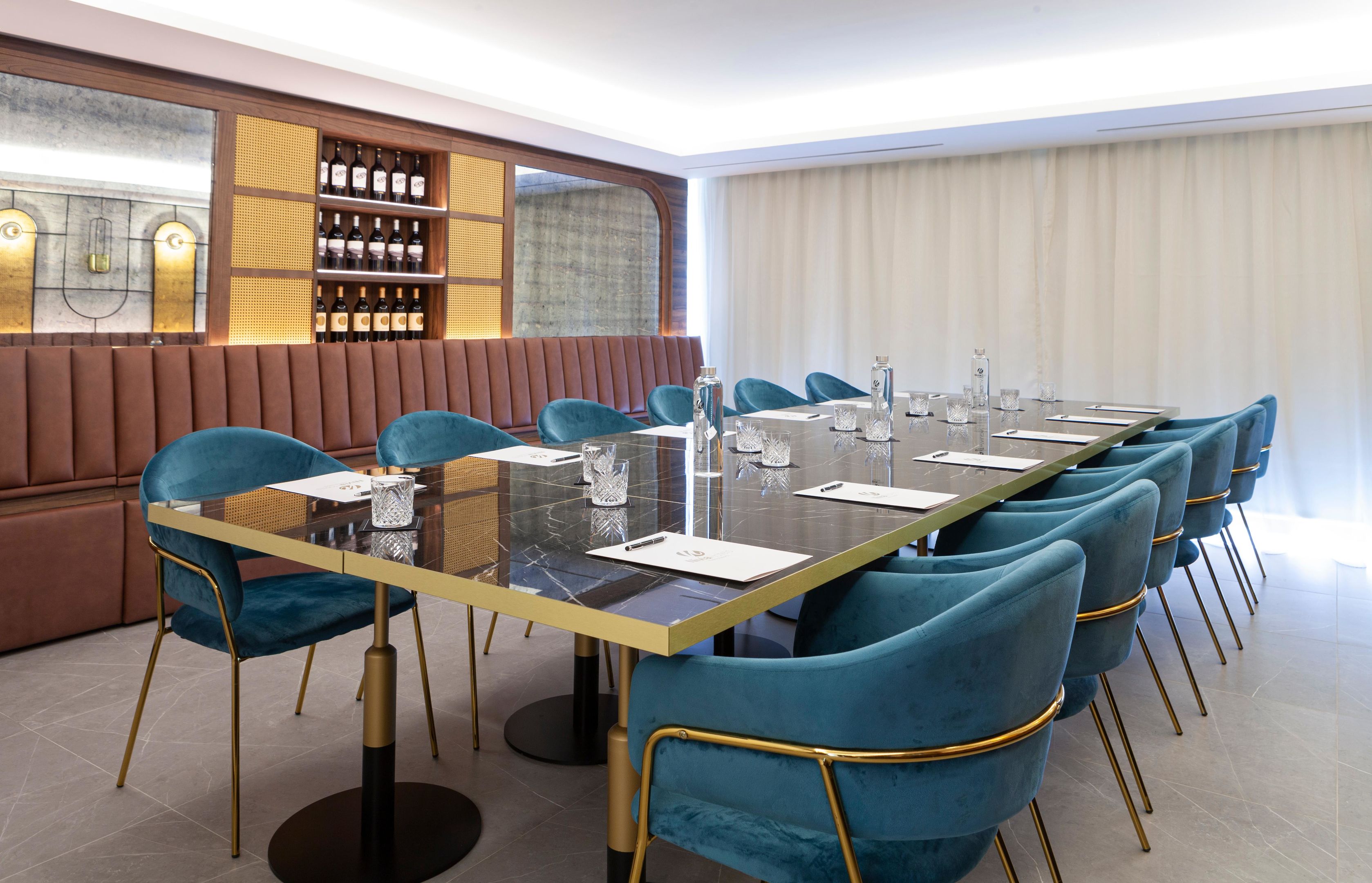 Hotel: Nivia Born Boutique Hotel