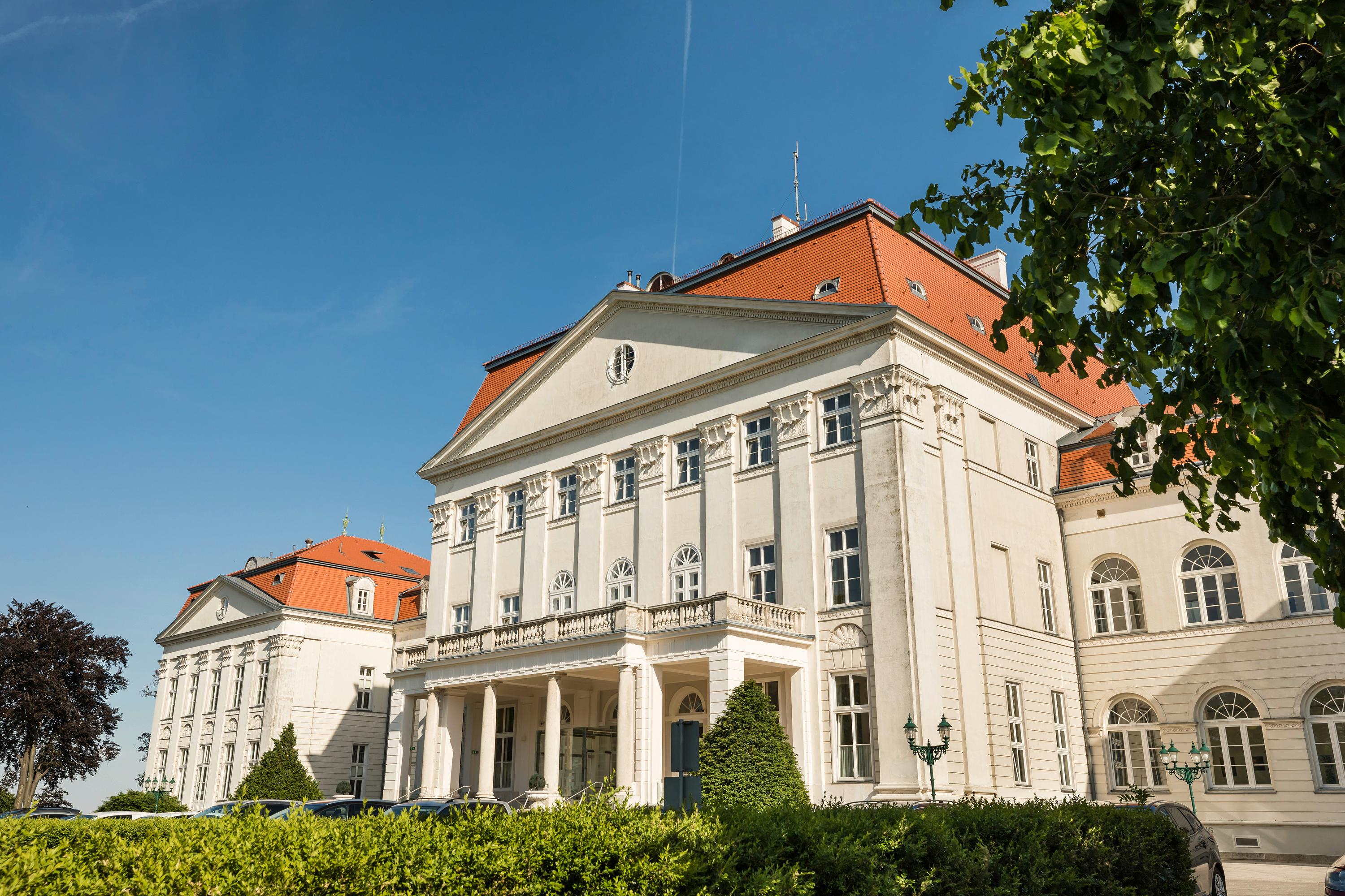 Hotels - Wien - Austria Trend Hotel Schloss Wilhelminenberg