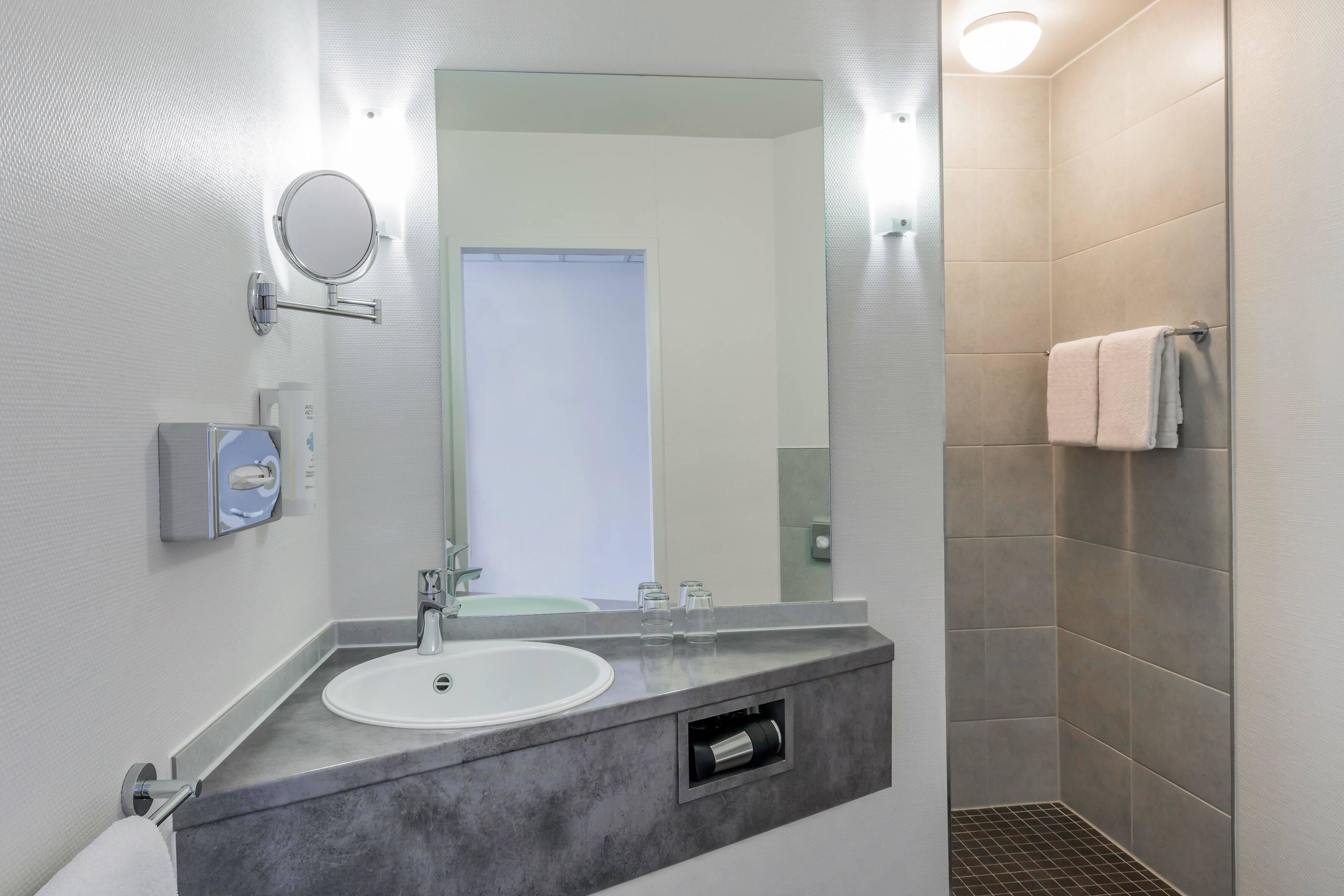 Hotels - Ruhrgebiet - Hotel Oberhausen Neue Mitte Affiliated by Meliá
