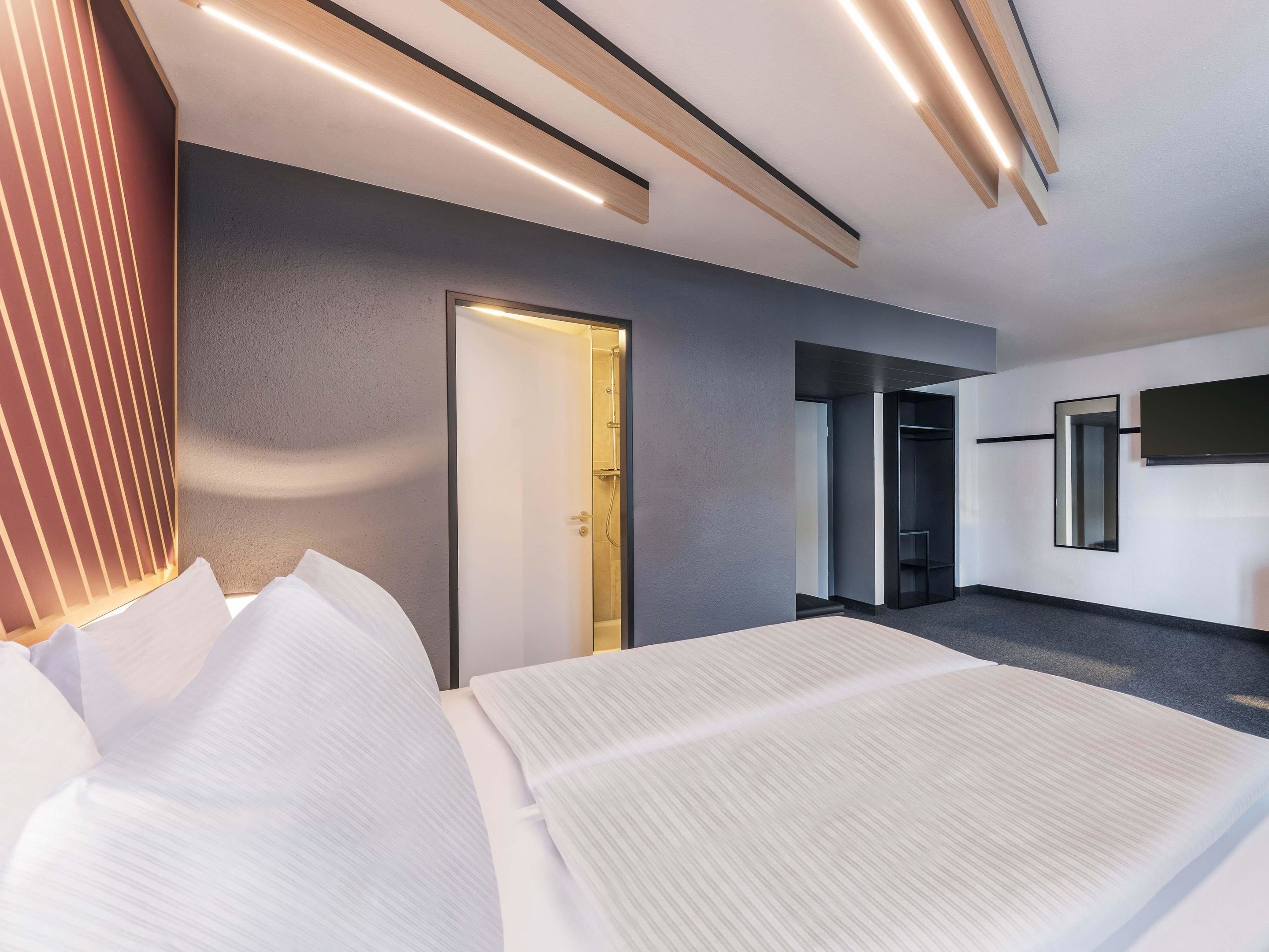 Hotels - Aachen - B&B HOTEL Aachen-Hbf