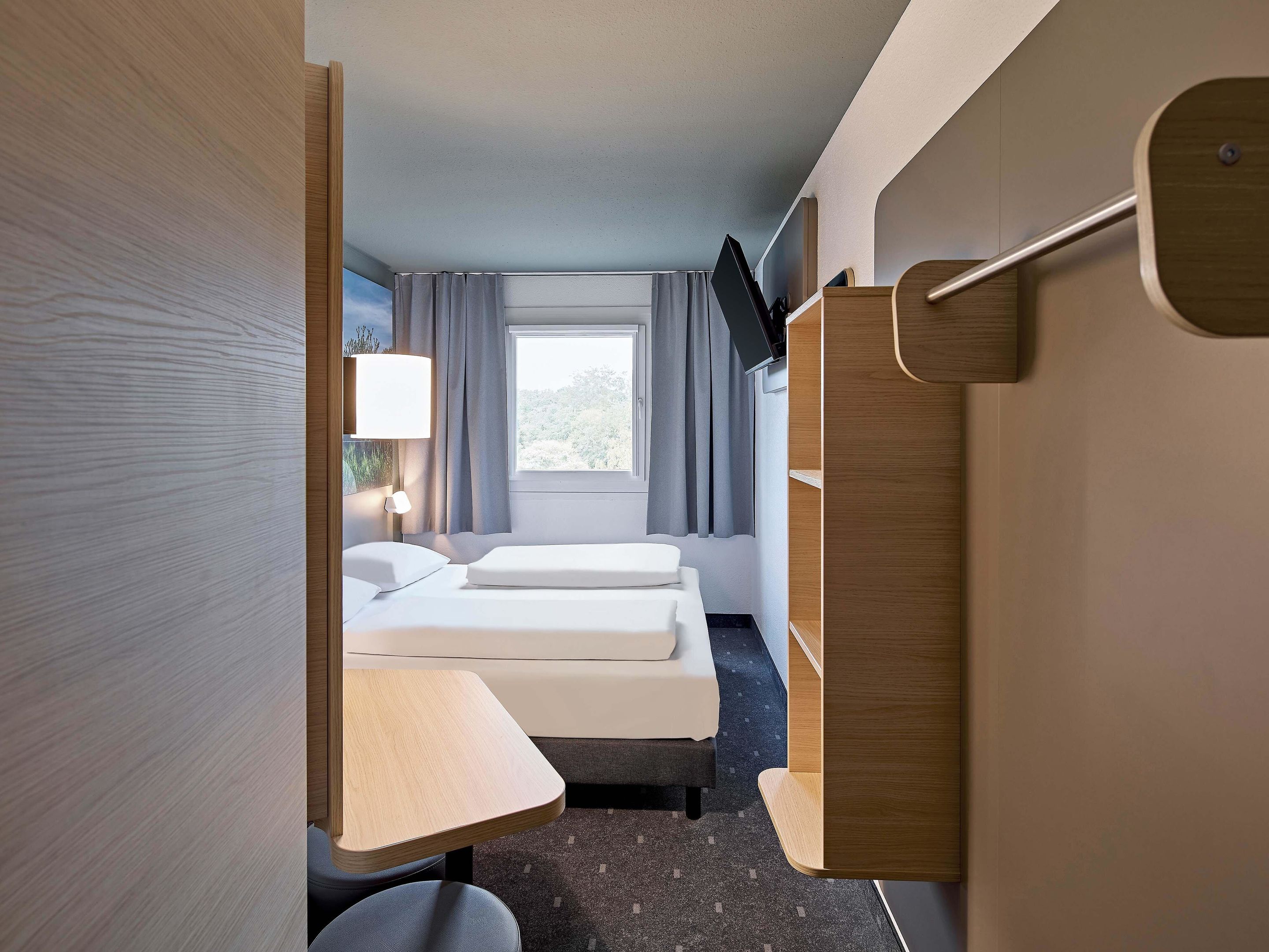 Hotel: B&B HOTEL Köln-Porz