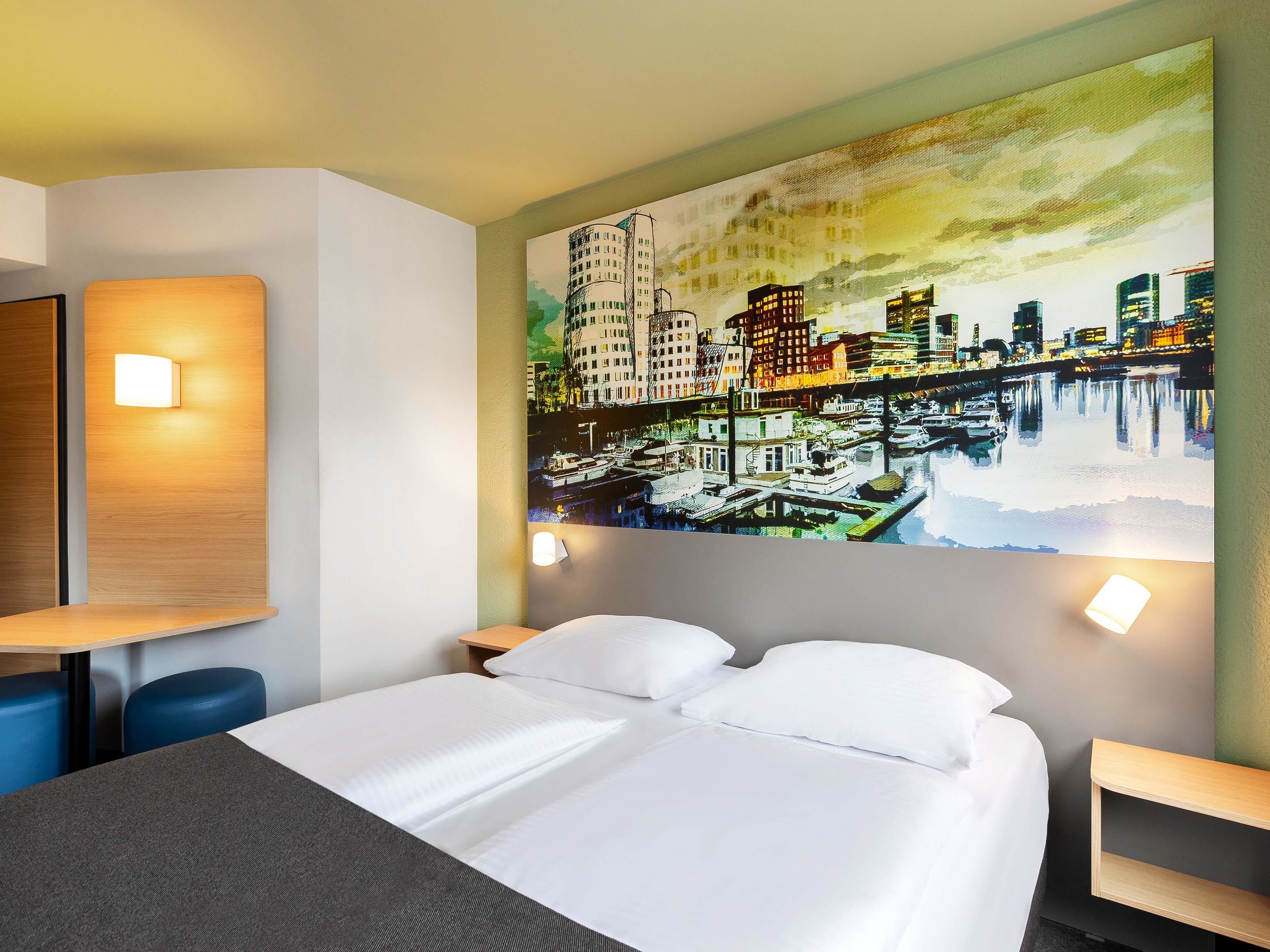 Hotel: B&B HOTEL Düsseldorf City-Süd