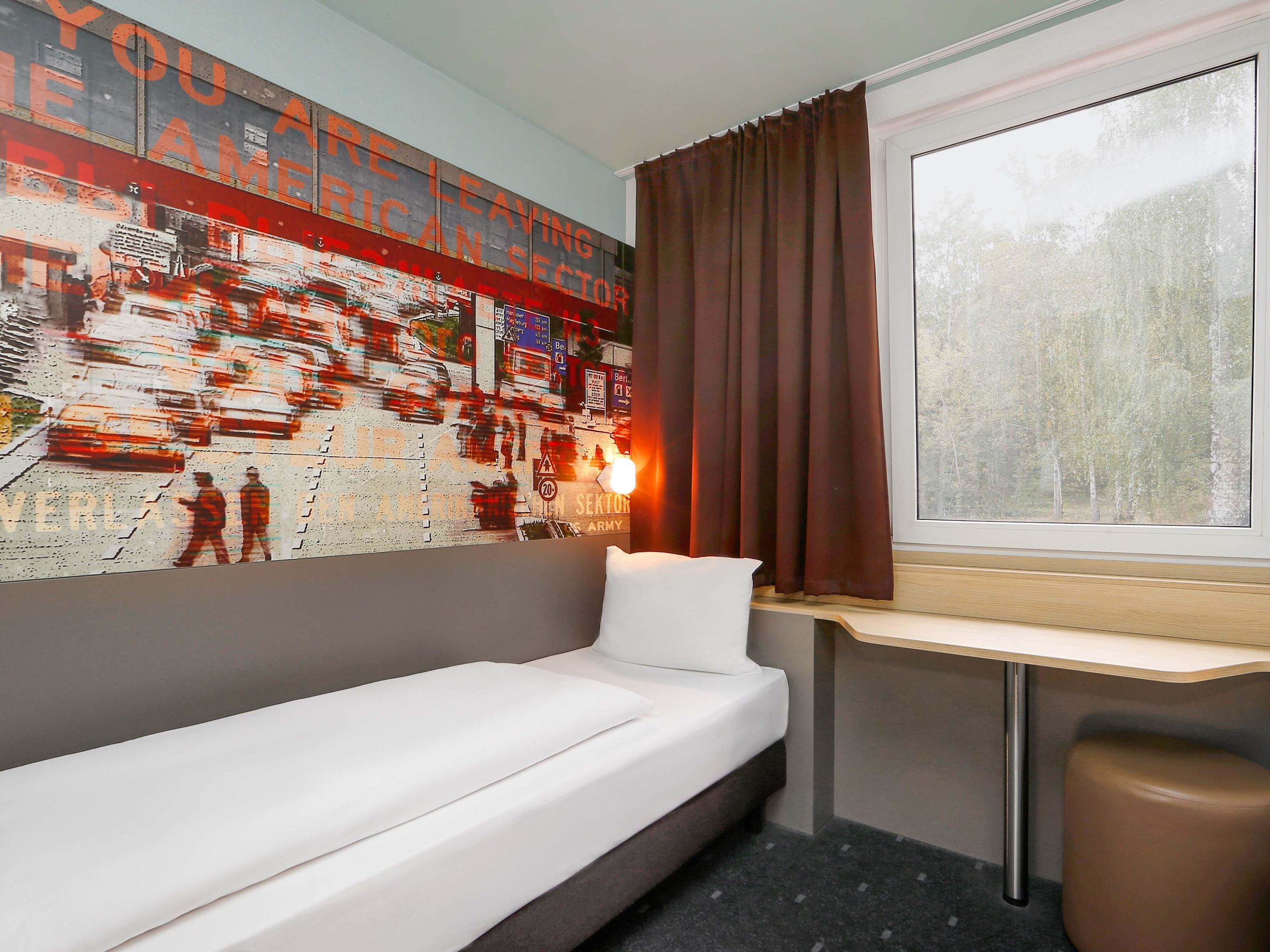 Hotels - Berlin - B&B HOTEL Berlin-Dreilinden