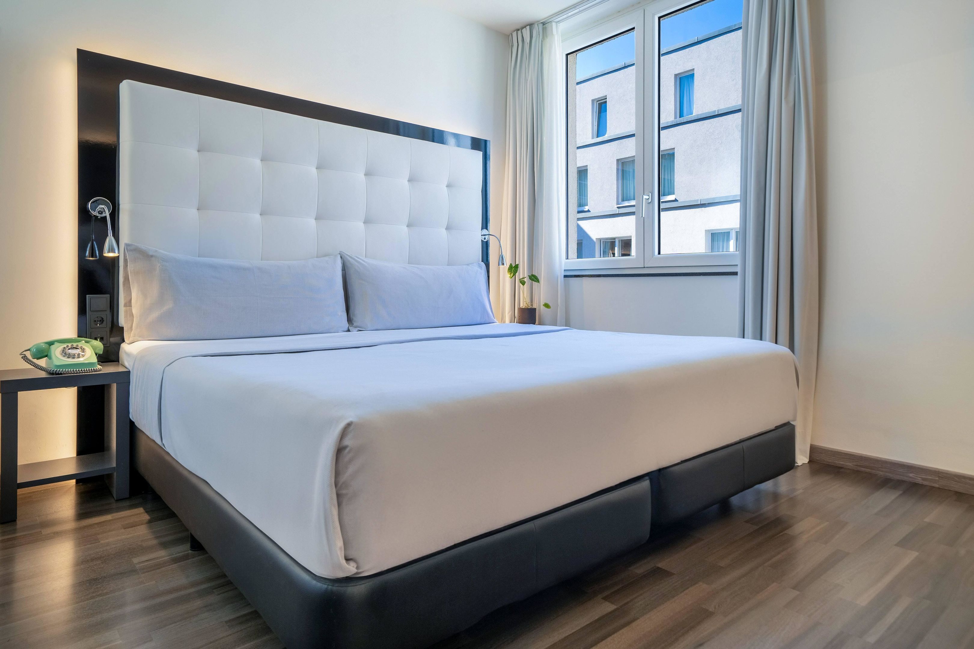 INNSiDE Berlin Mitte Zimmer-Kategorien The INNSiDE Room – Inner courtyard