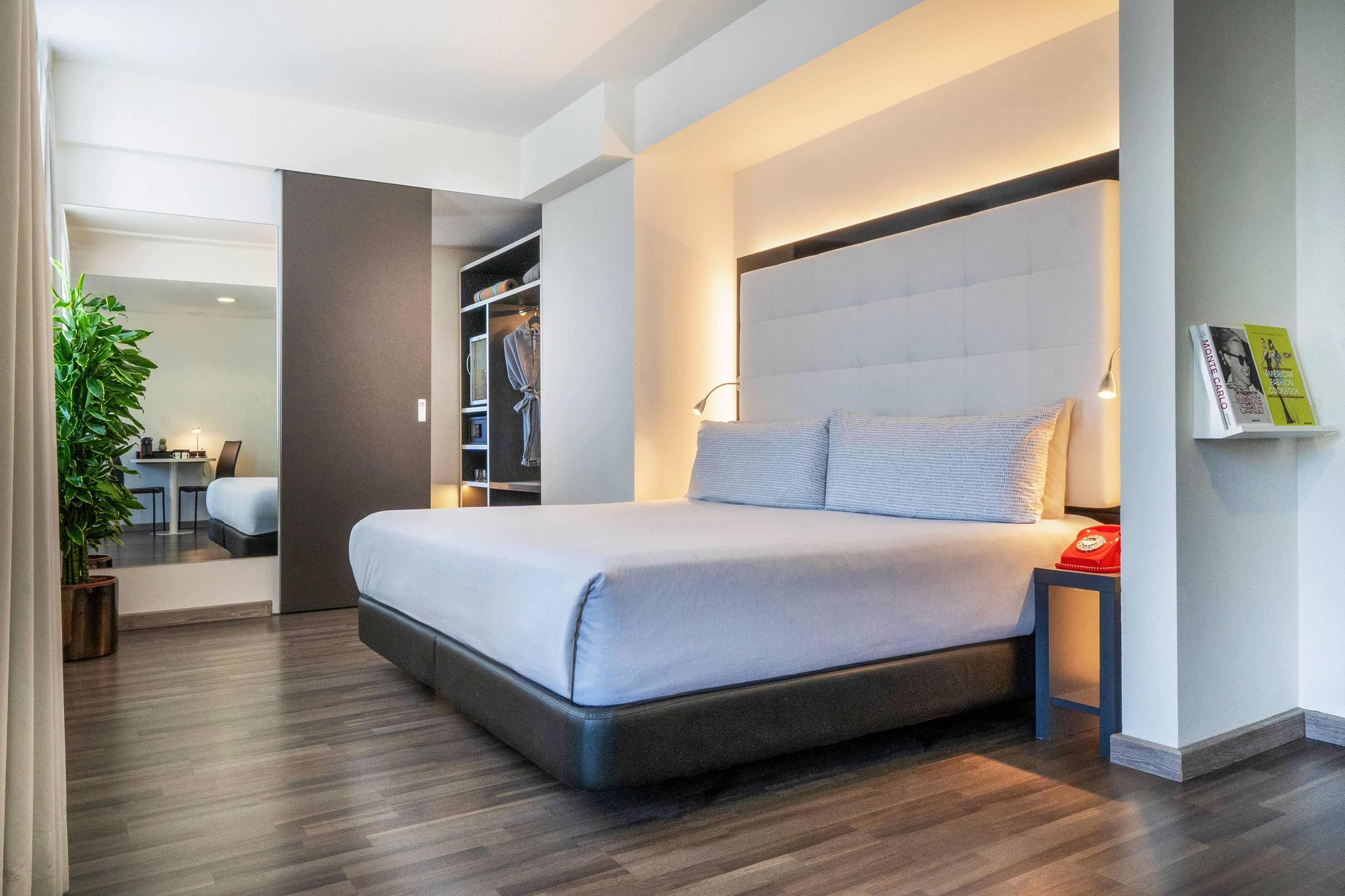 INNSiDE Berlin Mitte Zimmer-Kategorien The INNSiDE Premium Room