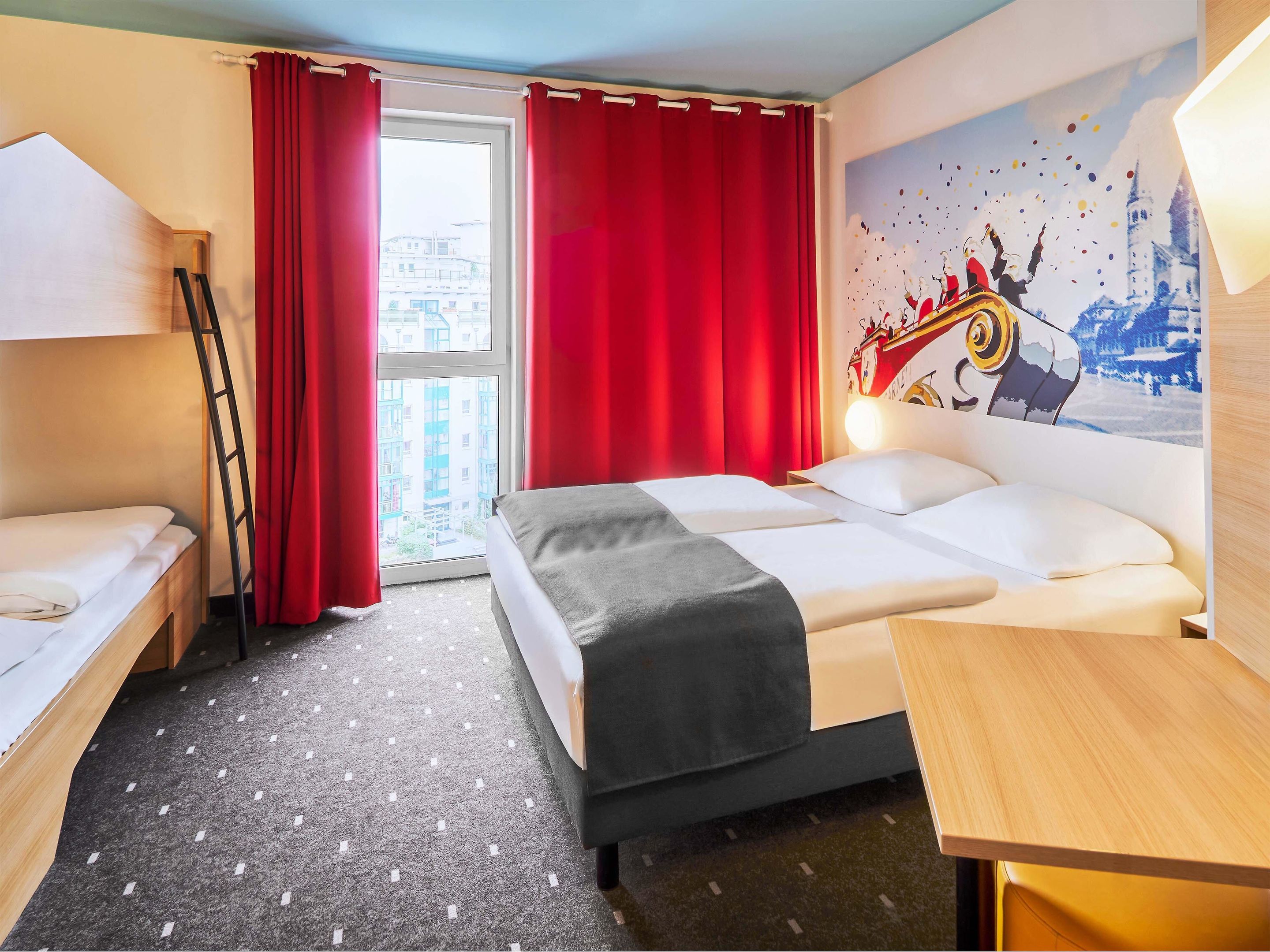 B&B HOTEL Mainz-Hbf Zimmer-Kategorien Standard, Familienzimmer (4 people family room)