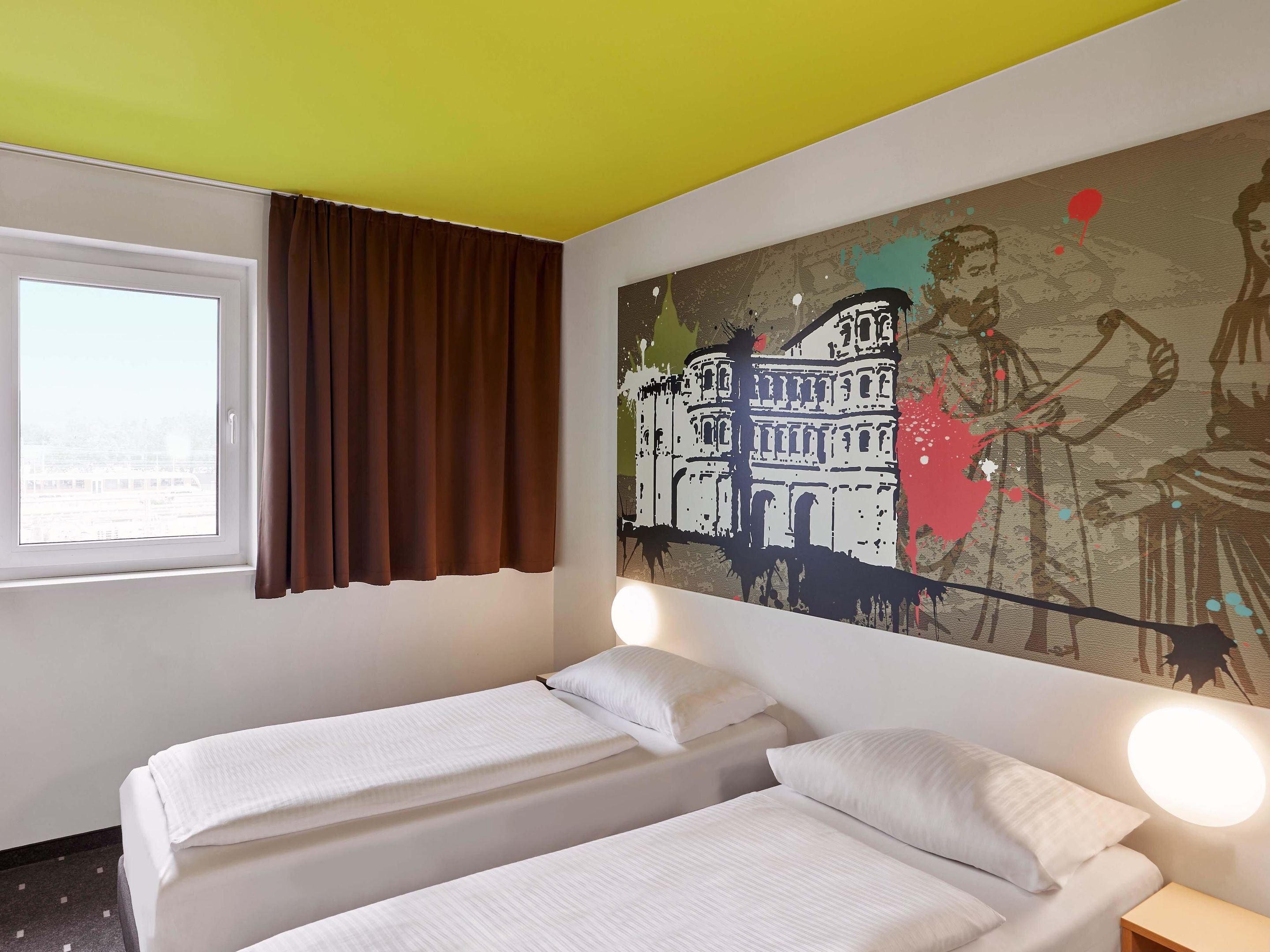 Hotel: B&B HOTEL Trier