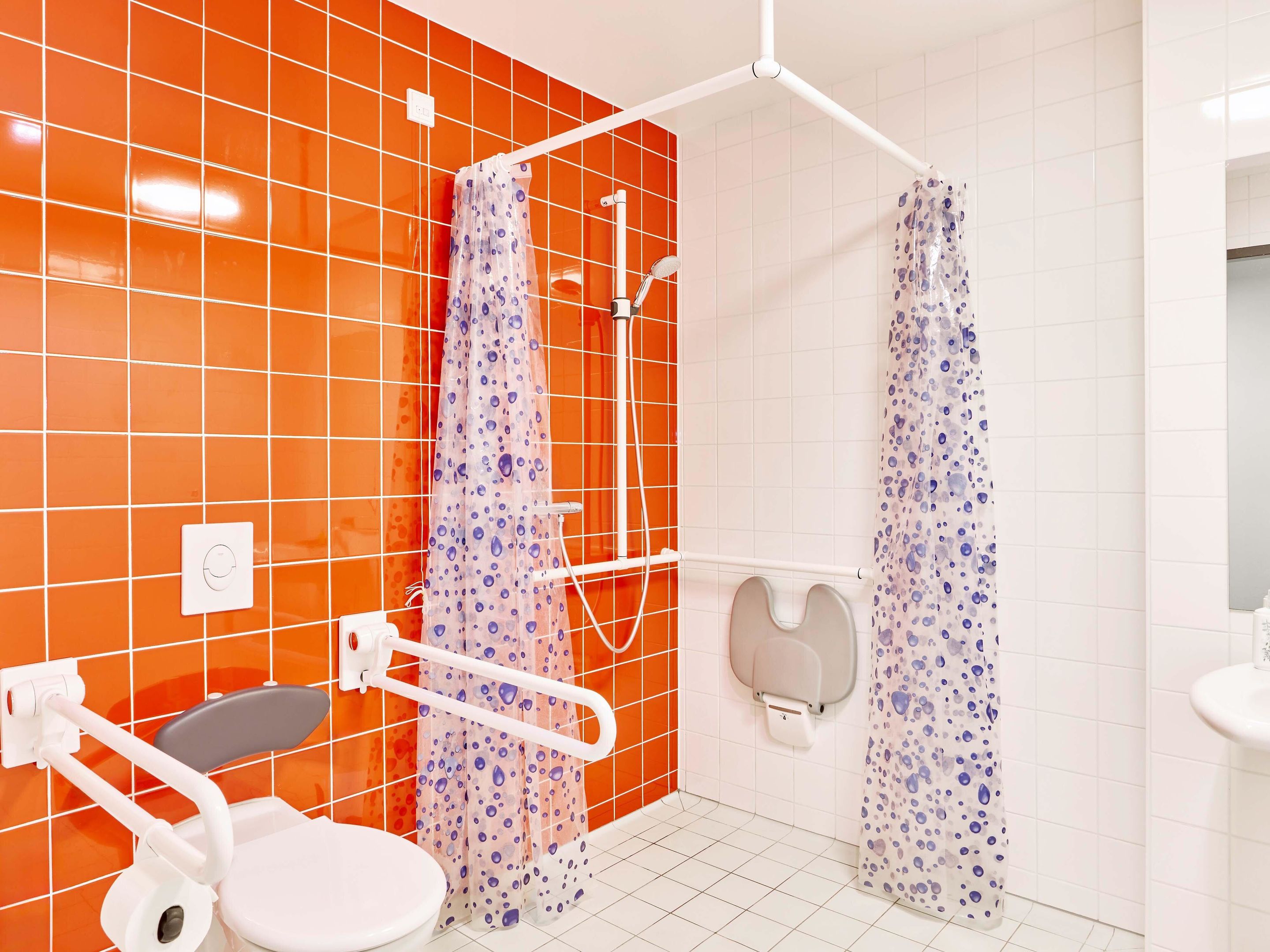 Hotel: B&B HOTEL Trier