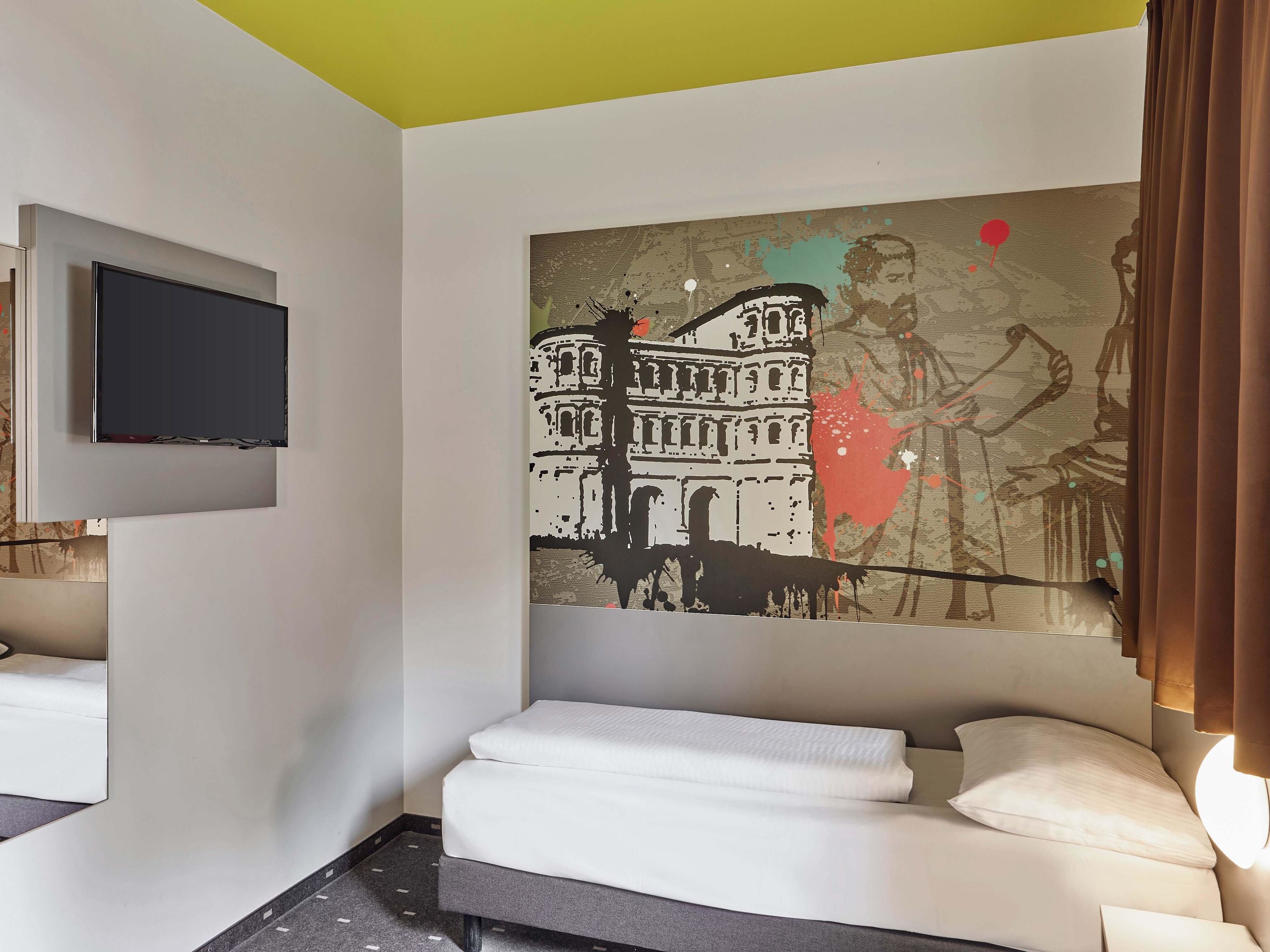 Hotel: B&B HOTEL Trier