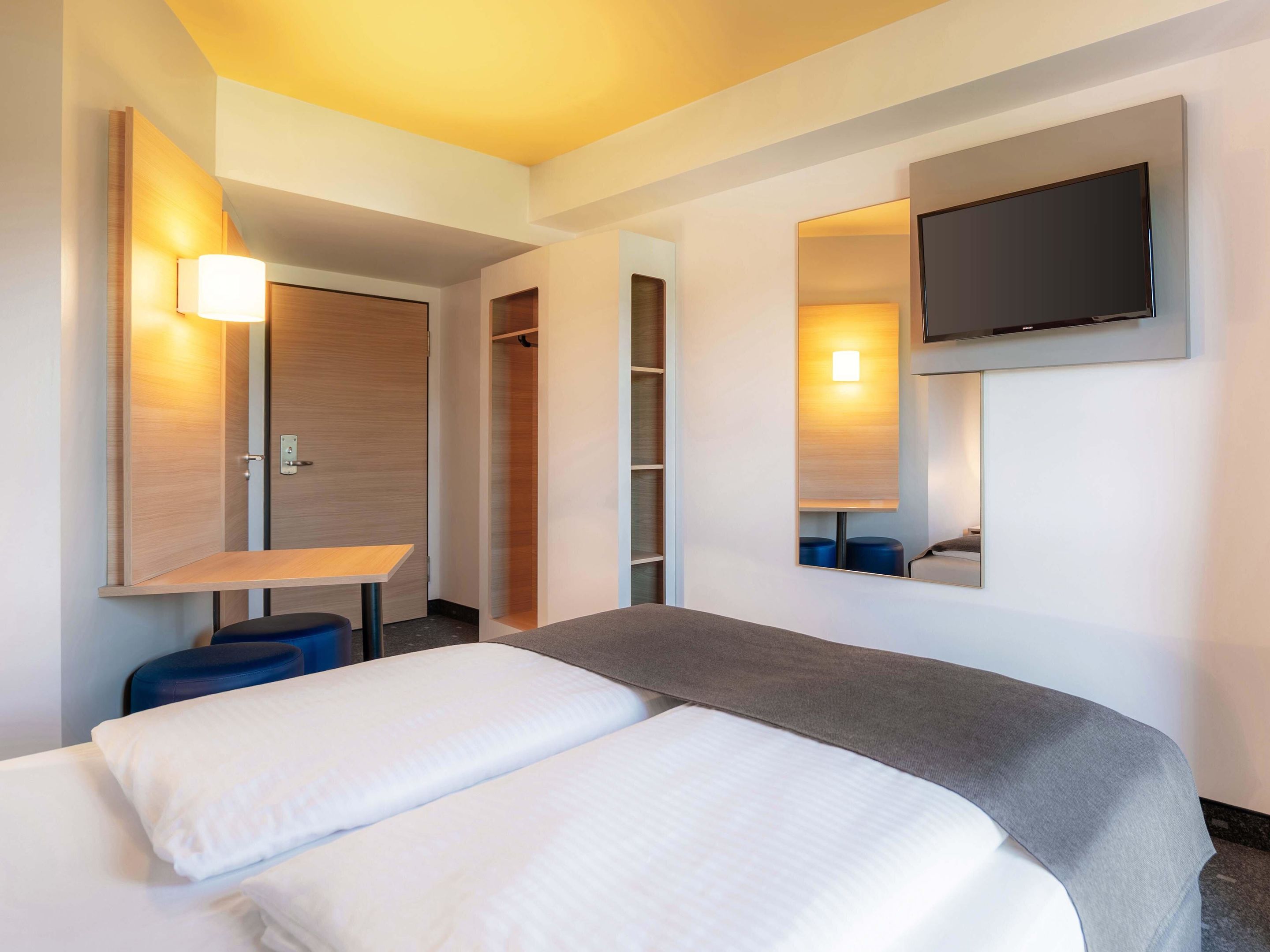 Hotel: B&B HOTEL Stuttgart-Bad Cannstatt