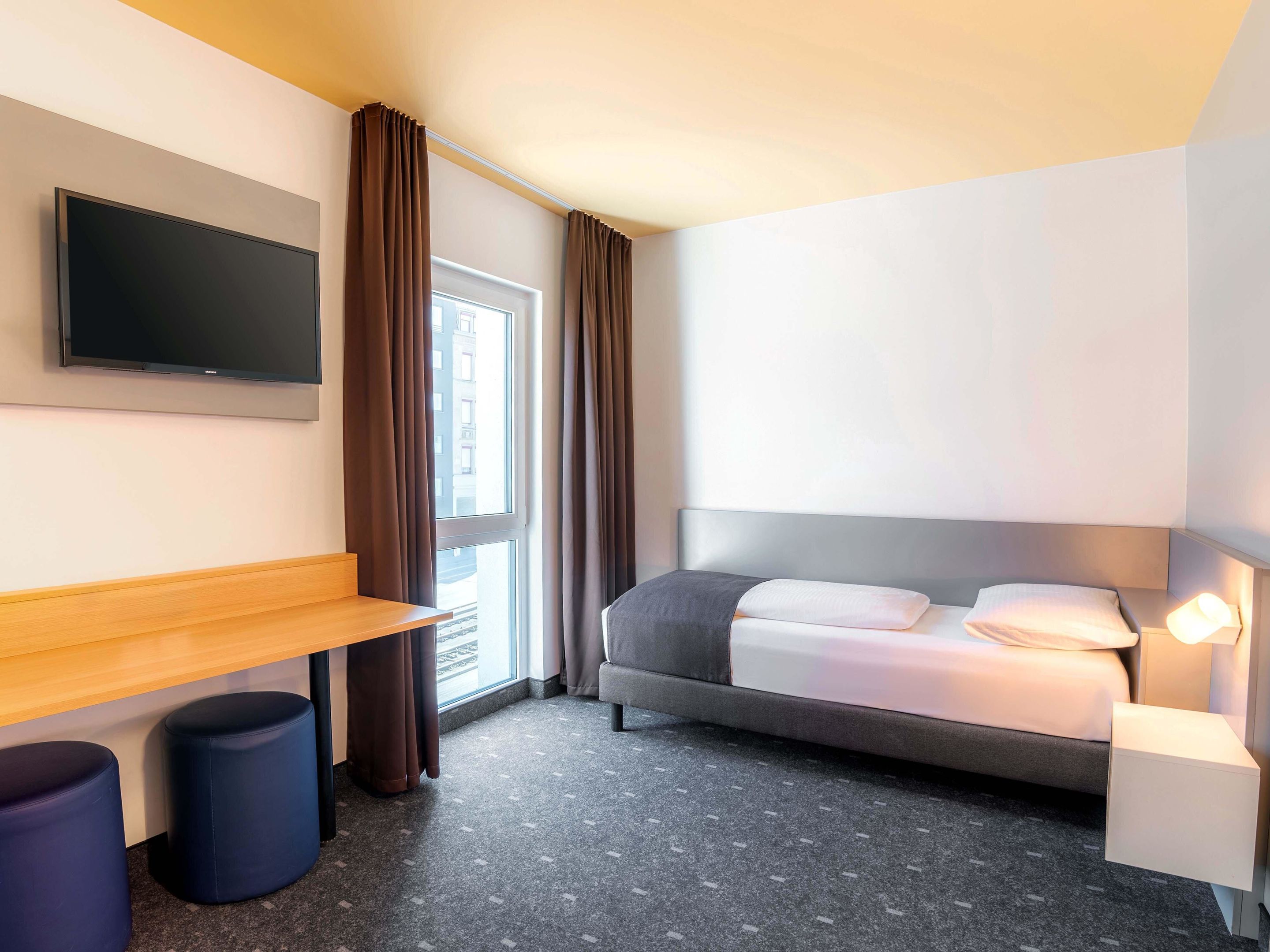Hotel: B&B HOTEL Stuttgart-Bad Cannstatt