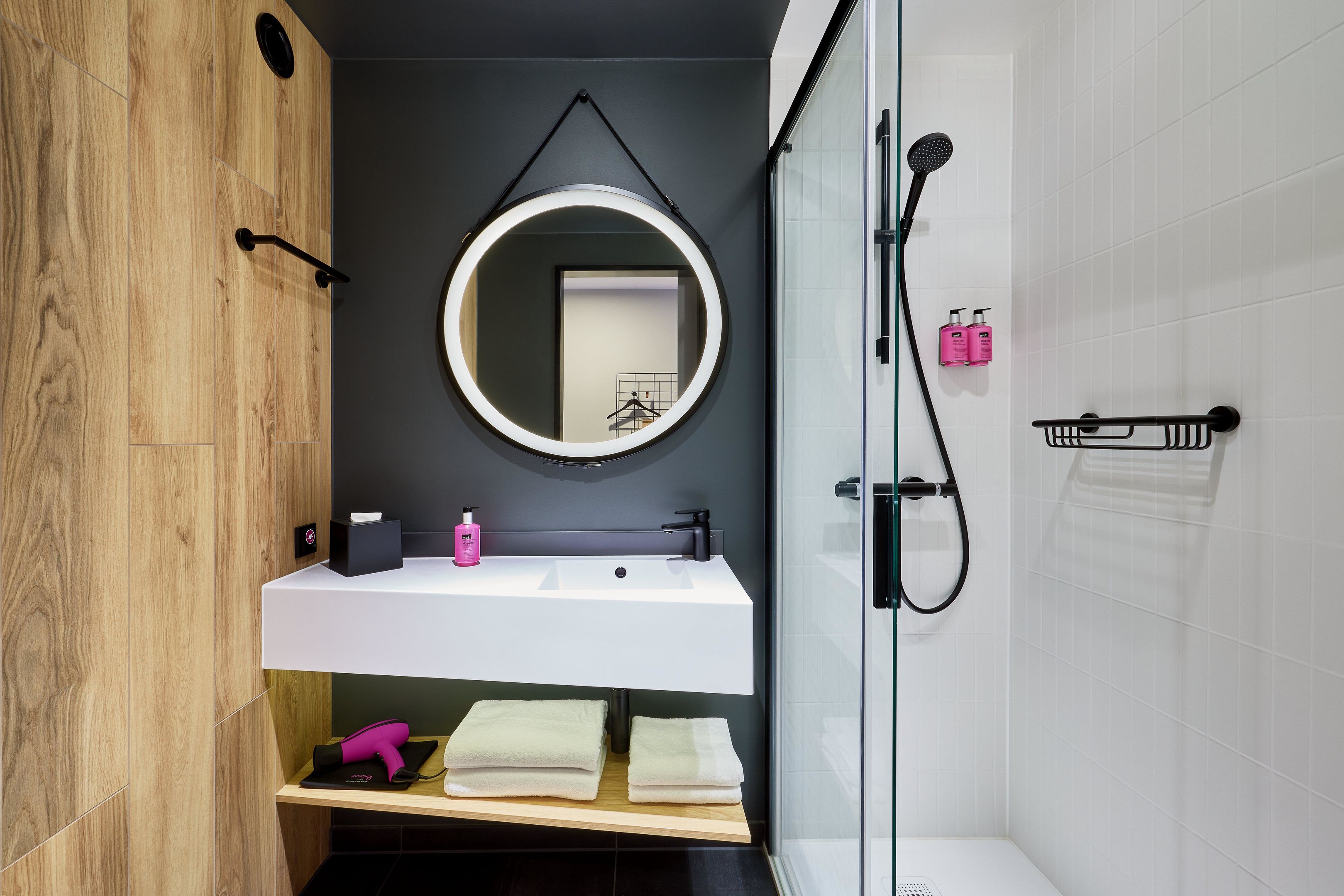 Moxy Karlsruhe Zimmer-Kategorien Comfort, Doppelzimmer (Comfort Double)