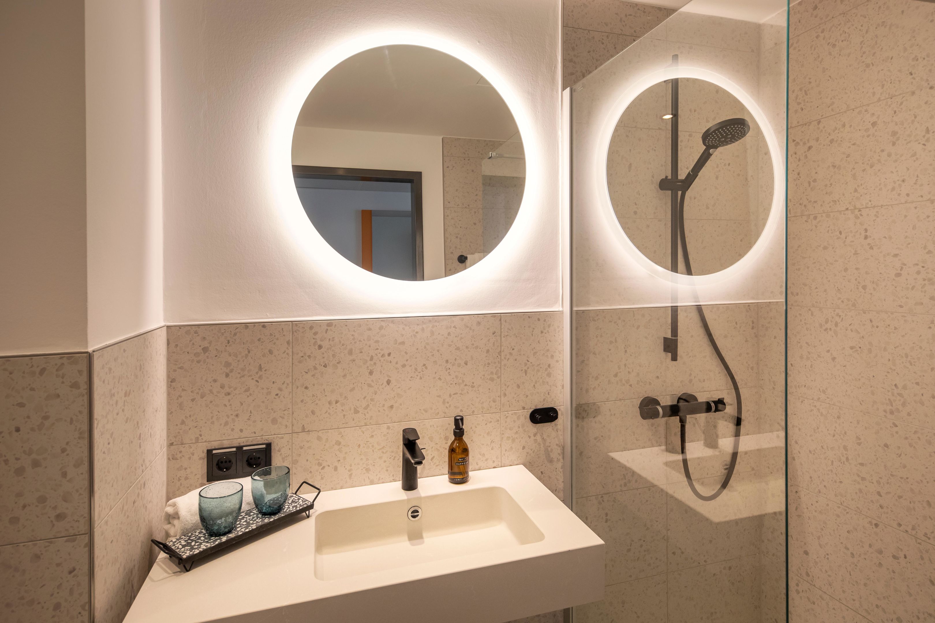 LOGINN Hotel Offenbach Zimmer-Kategorien Appartement (Apartment)