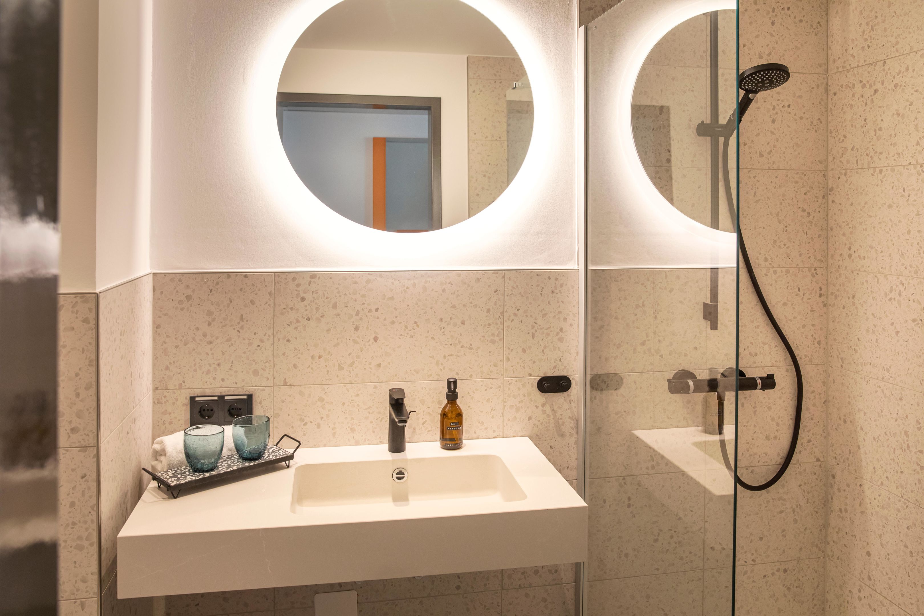 LOGINN Hotel Offenbach Zimmer-Kategorien Superior, Doppelzimmer (Superior Doppelzimmer)
