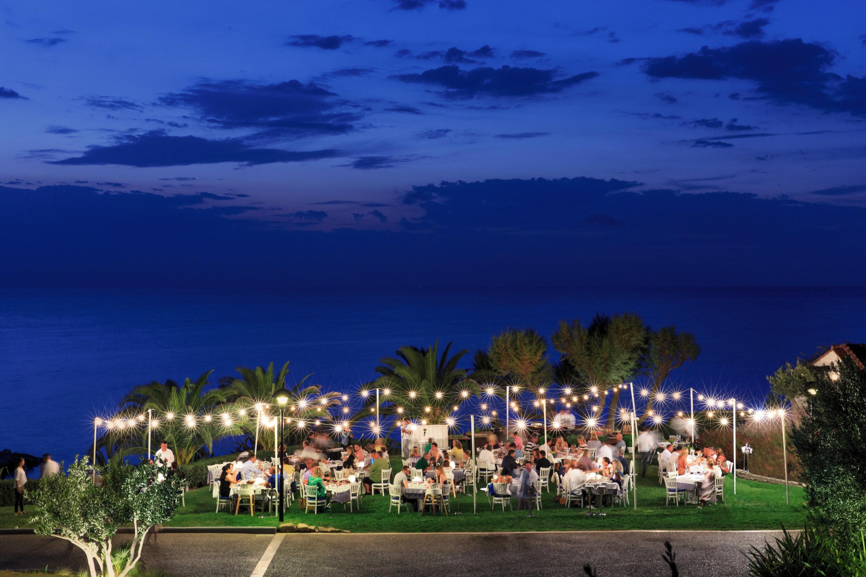 Hotel: Sani Club