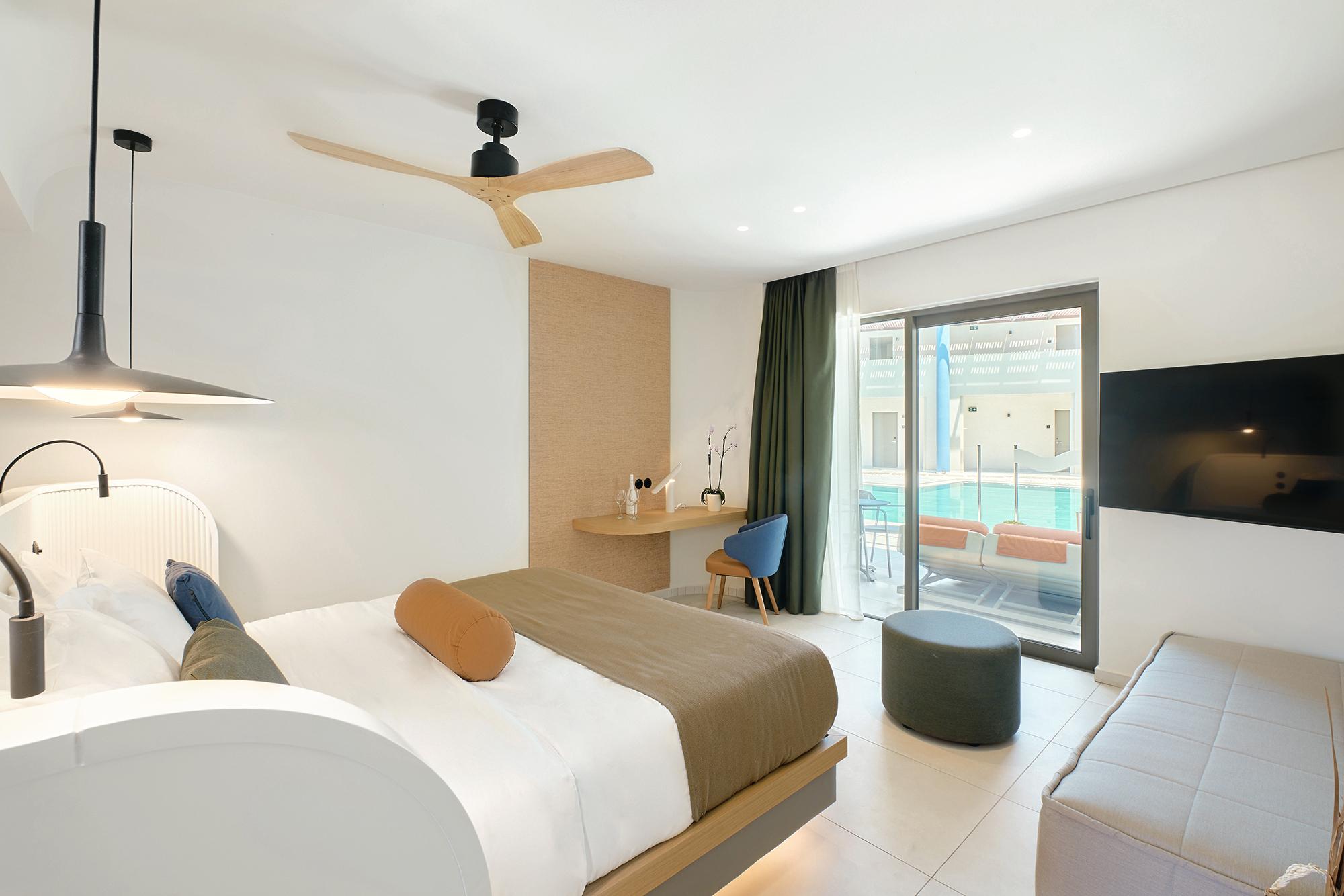Hotel: Paralos Kosta Alímia