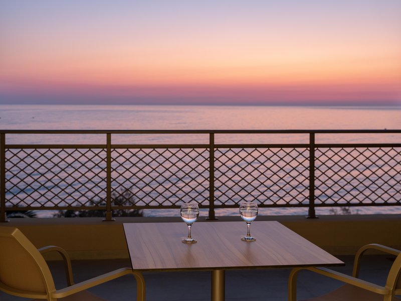 Hotels - Nana Golden Beach