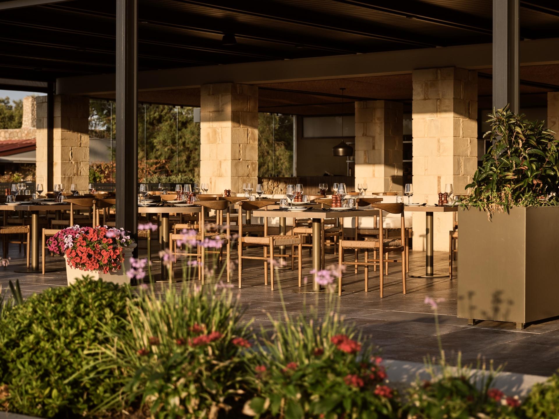 Hotel: Asterion Suites & Spa - Designed for adults by Louis Hotels