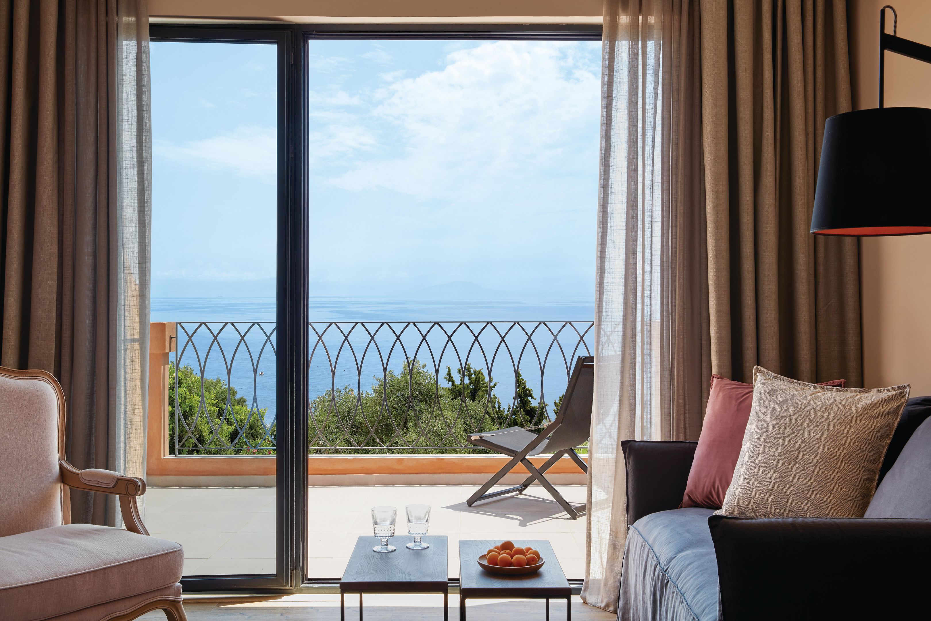 Hotels - Gay-Friendly - Nido, Mar-Bella Collection